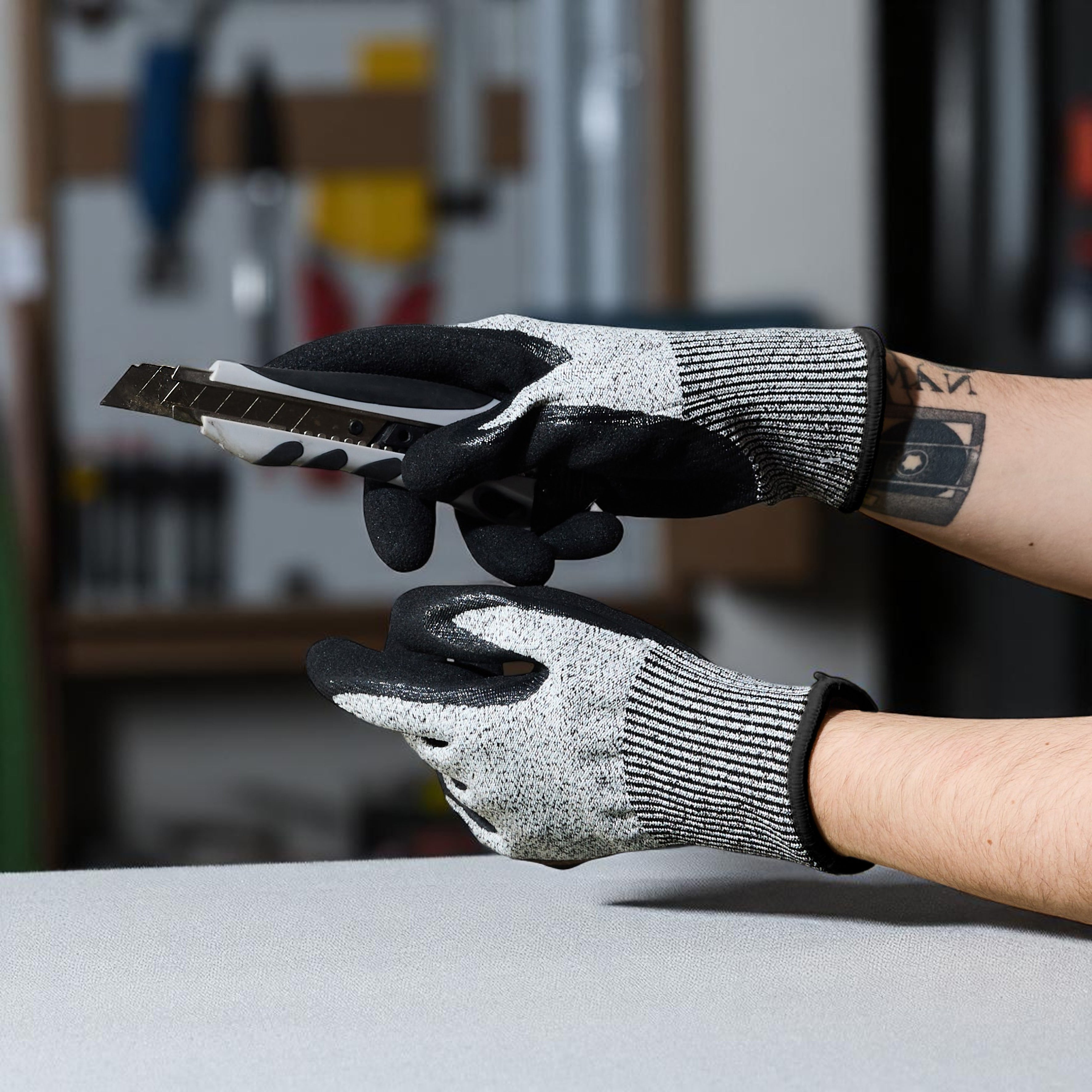 GANTS DE PROTECTION ANTI COUPURES