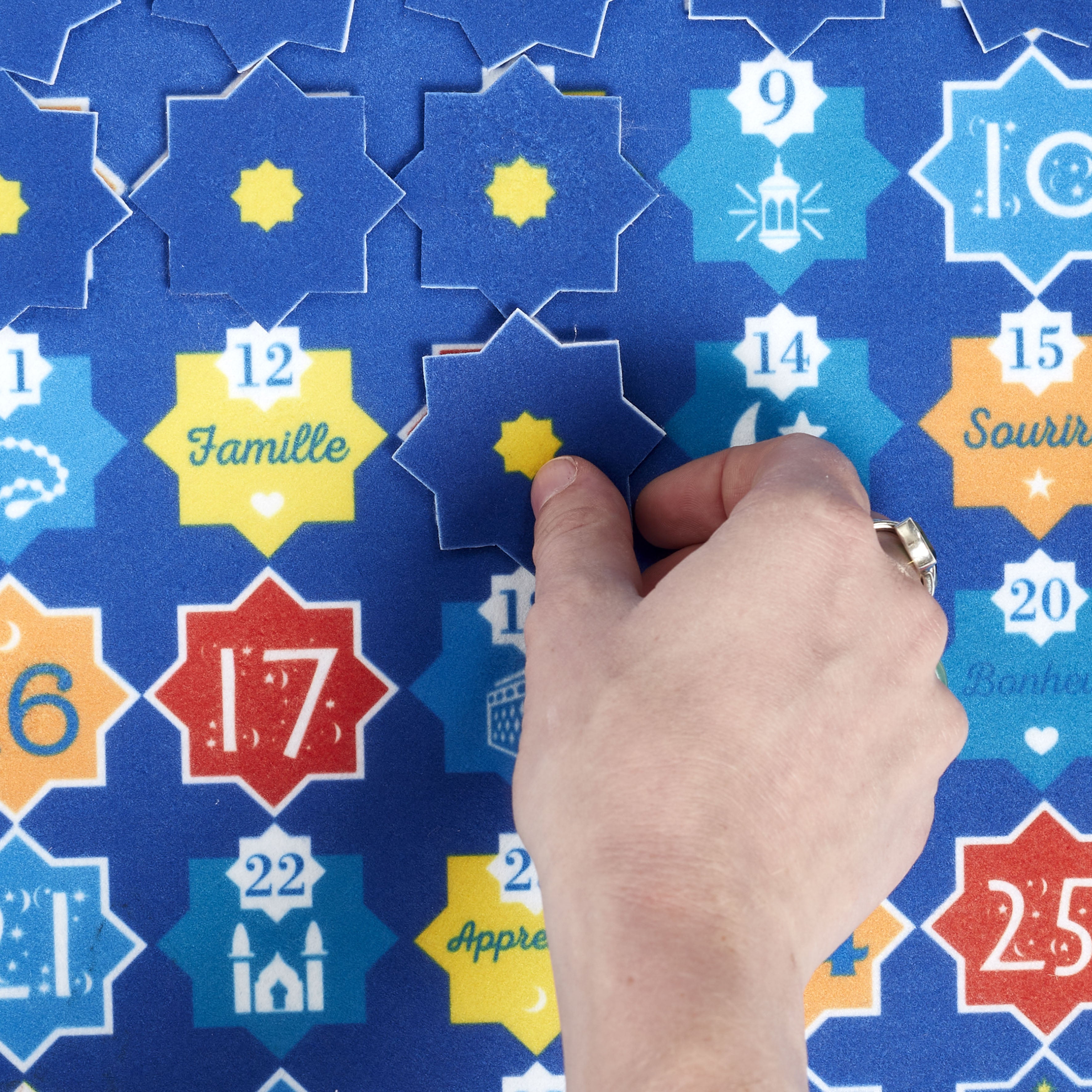 CALENDRIER RAMADAN 30 JOURS 28X50CM