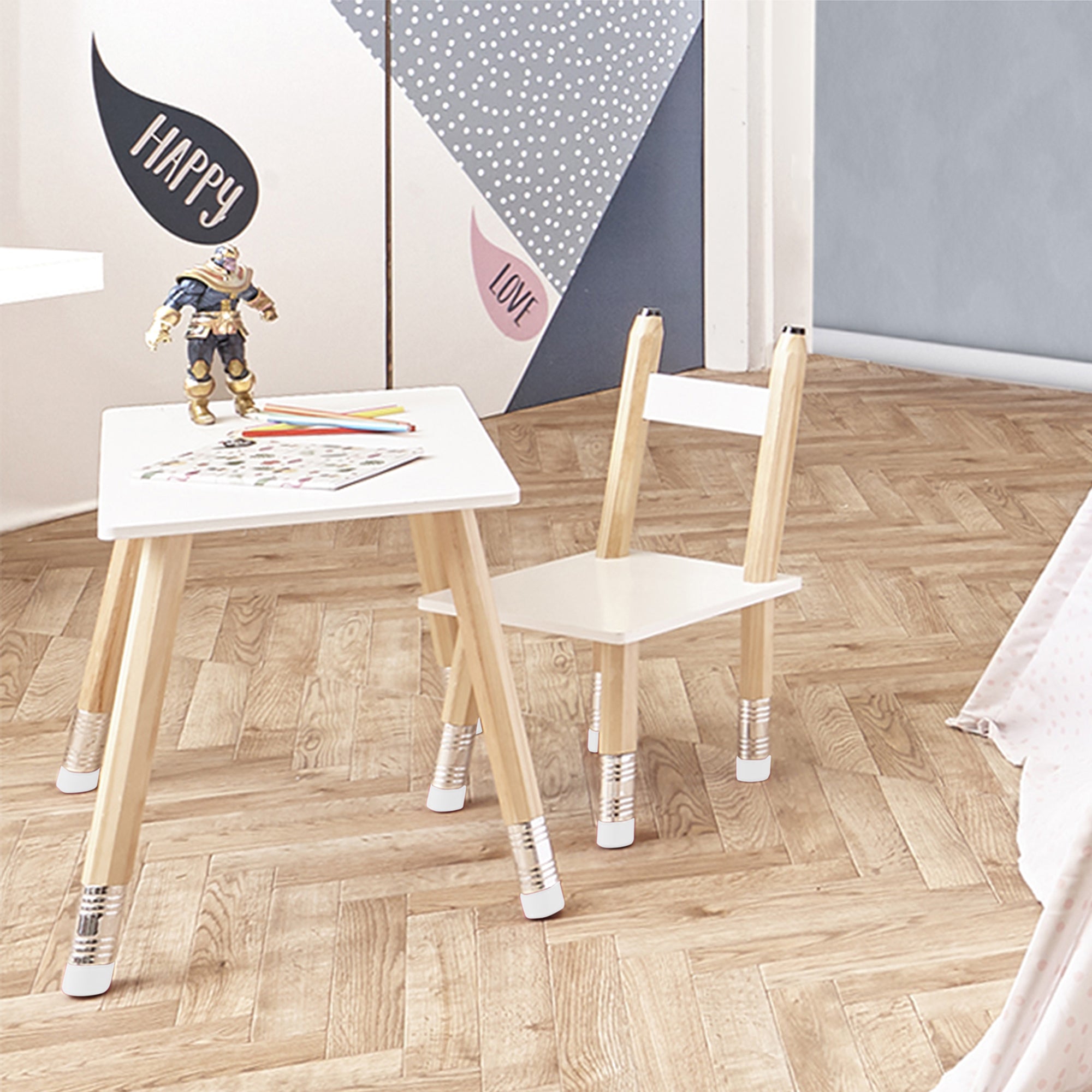 TABLE ET 2 CHAISES CRAYON