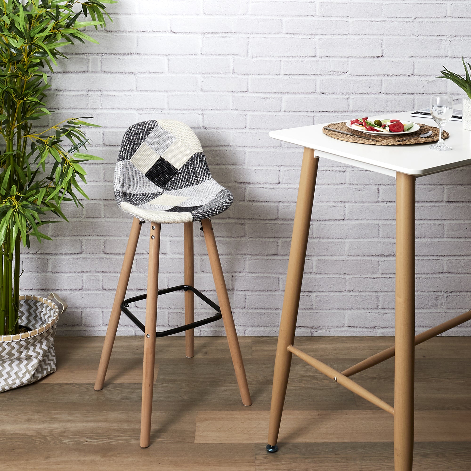 LOT DE 2 TABOURETS DE BAR PATCHWORK GRIS