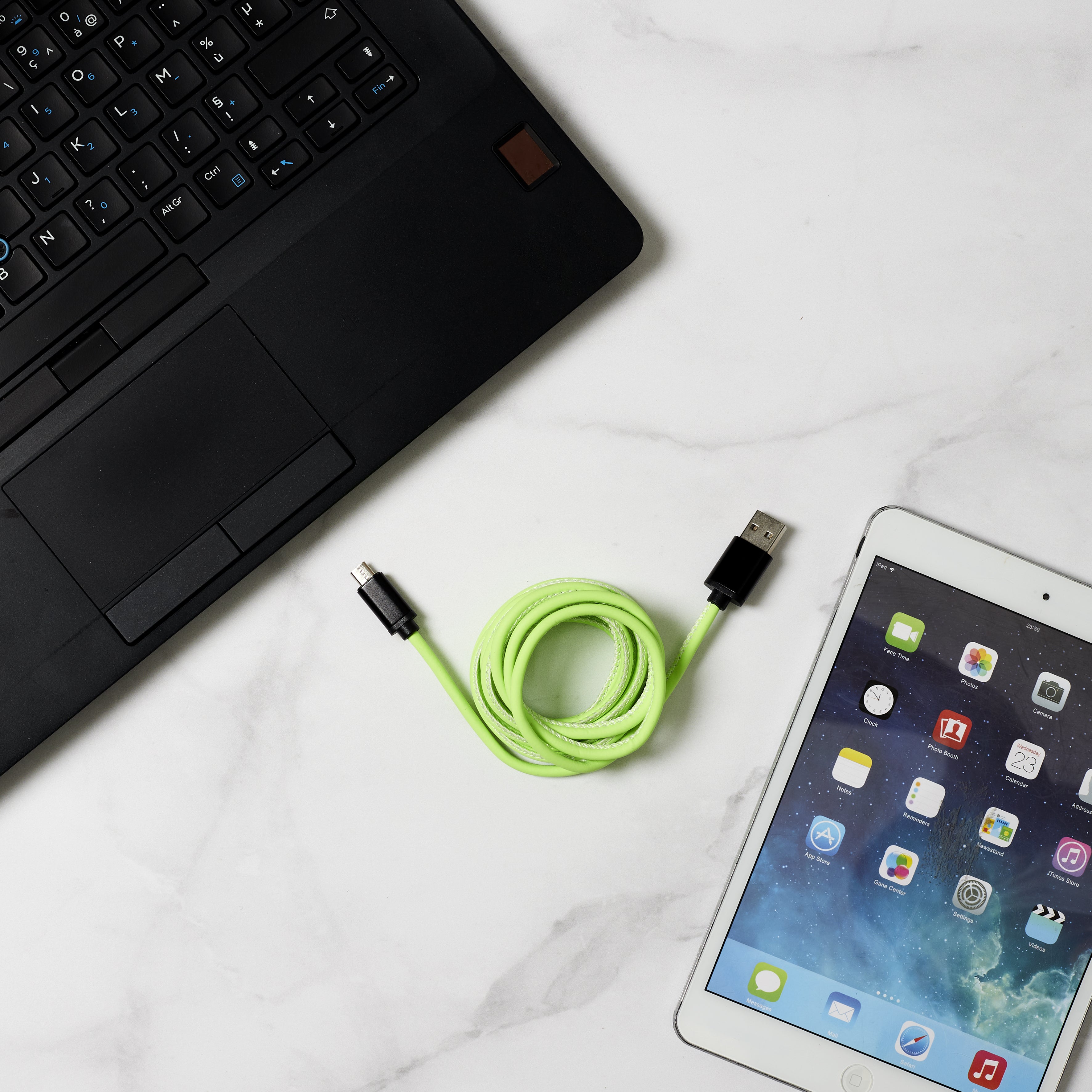 CABLE CHG RAPIDE 2A IPHONE PHOSPHORESCENT 2M