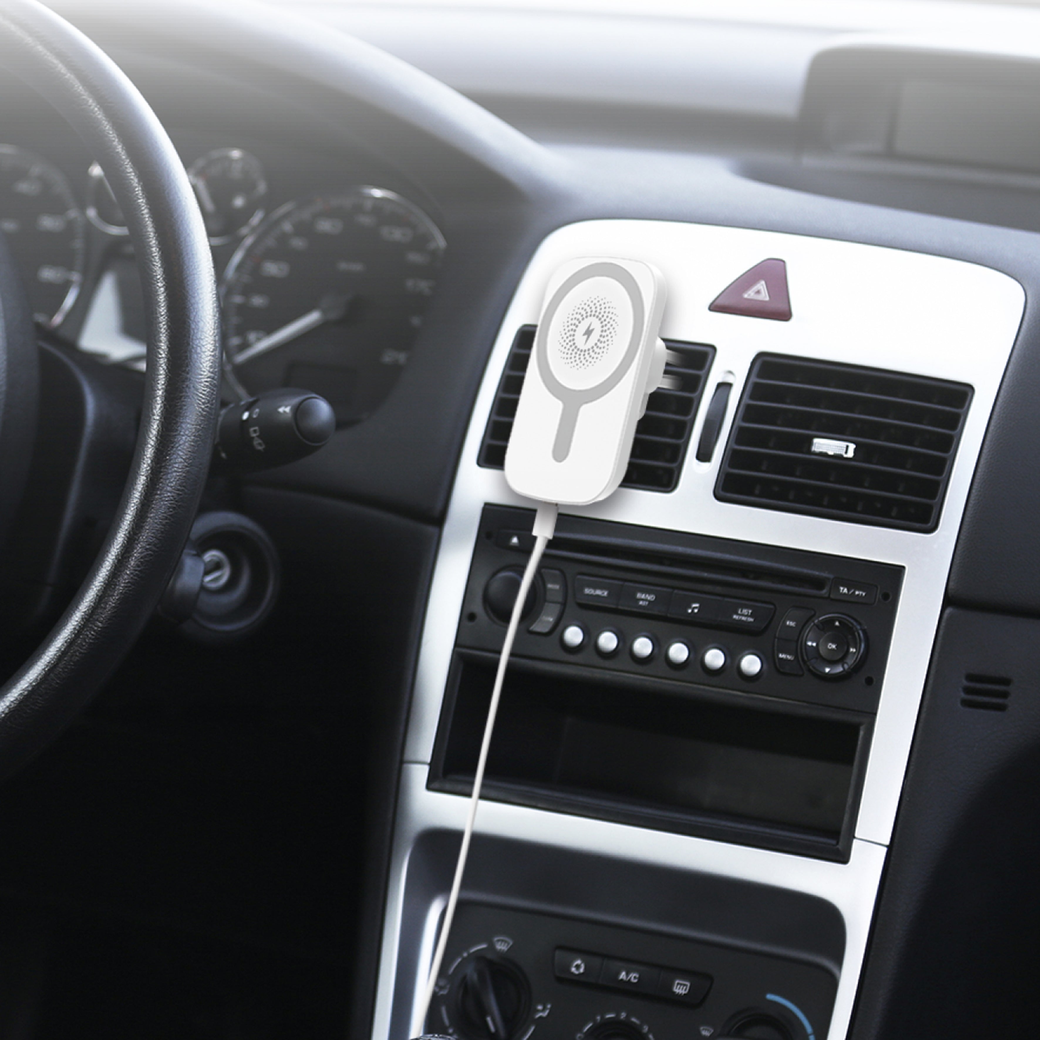 CHARGEUR INDUCTION POUR VOITURE AIMANTE 10W