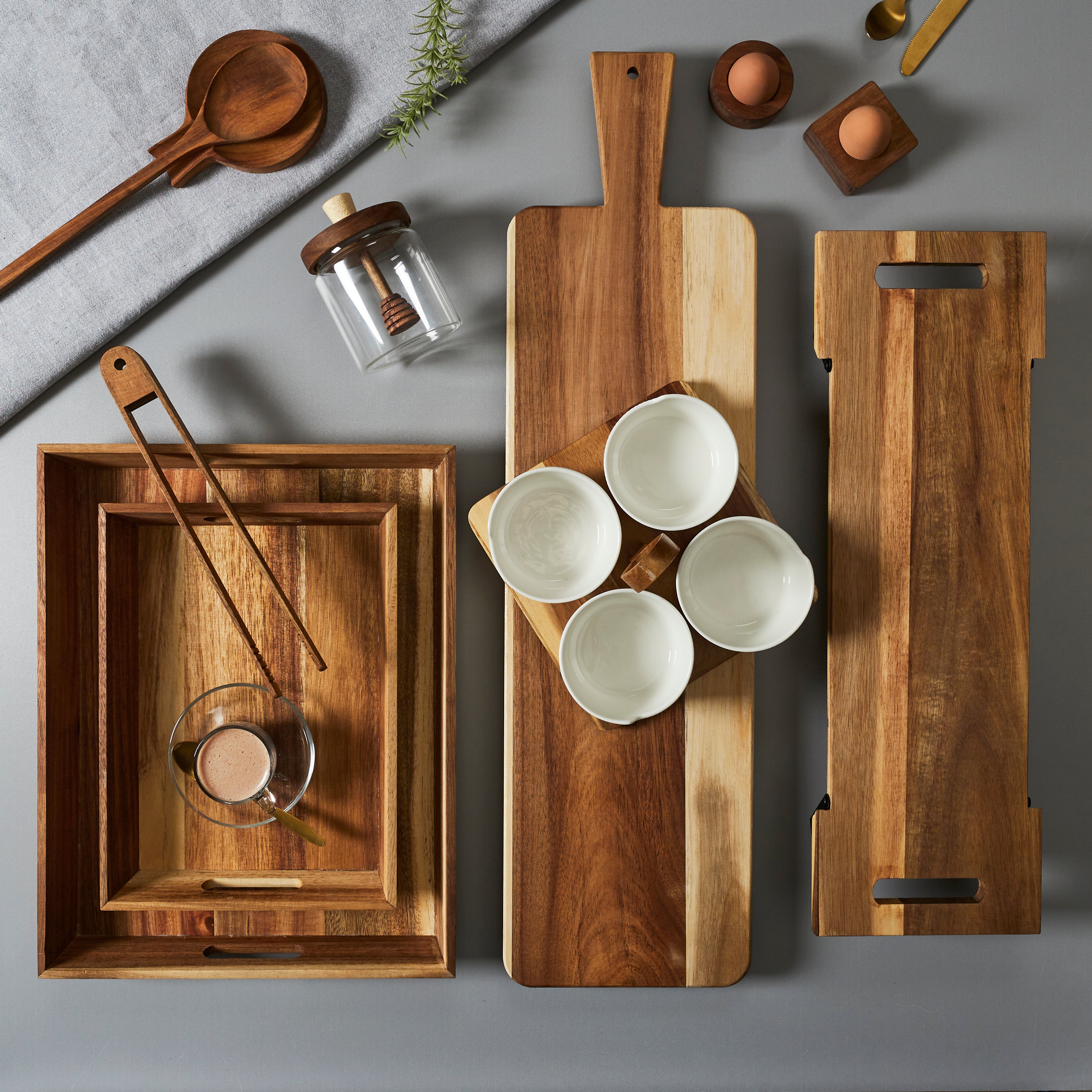 PLANCHE DE PRESENTATION ACACIA PIED METAL 55CM