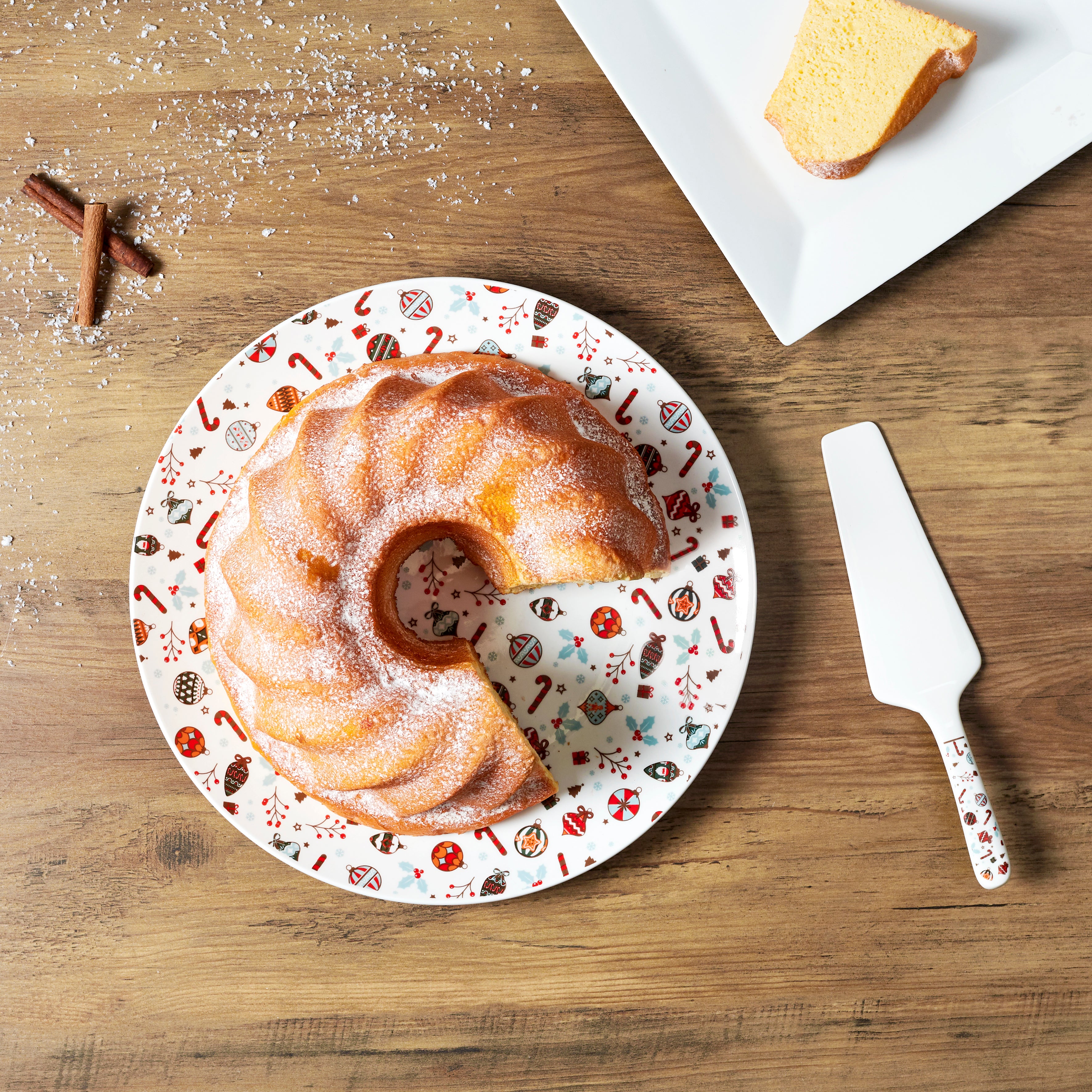 PLAT ET PELLE A TARTE NOEL