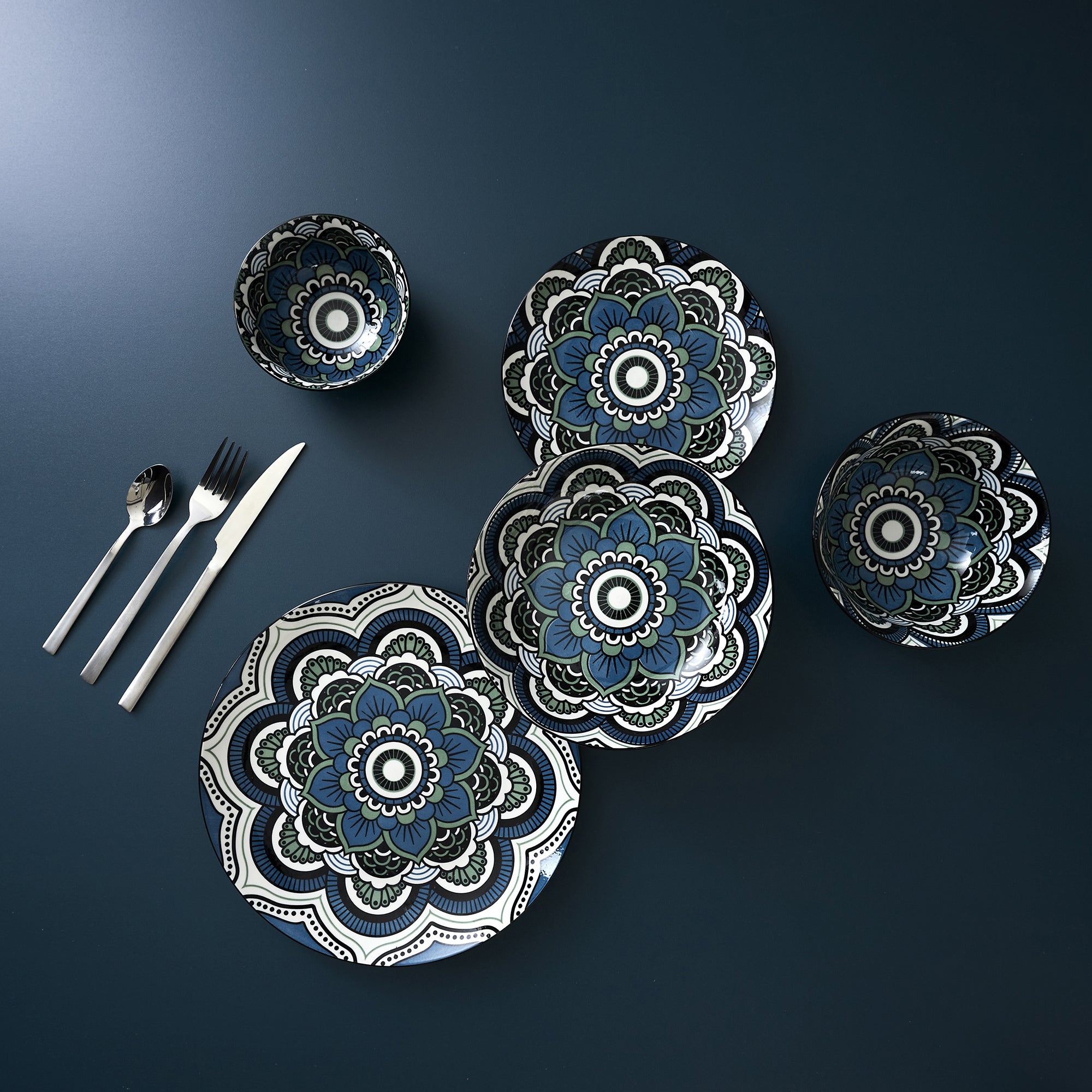 ASSIETTE MANDALA CREUSE BLEU D20CM - LOT DE 6
