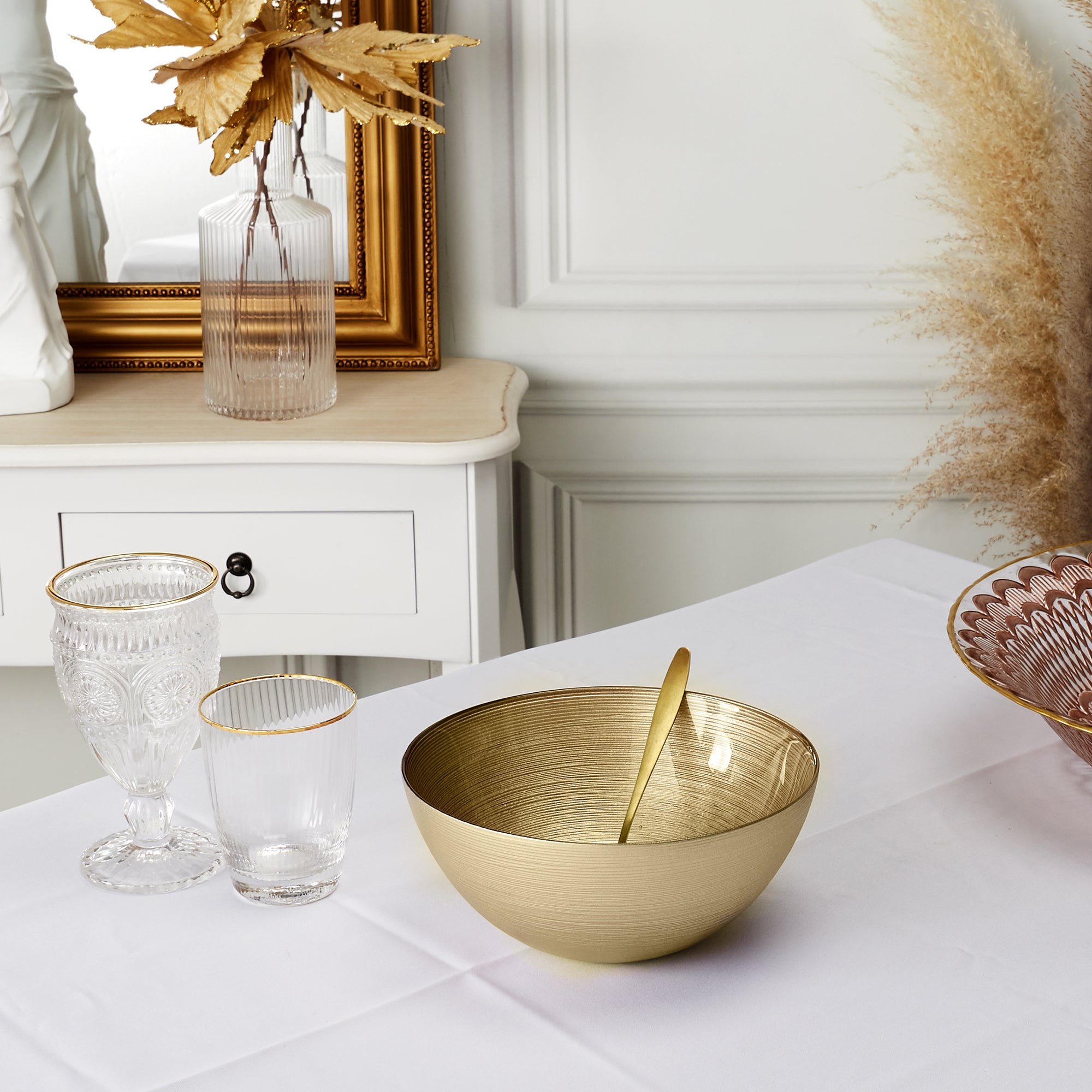 SALADIER EN VERRE DORE D28CM
