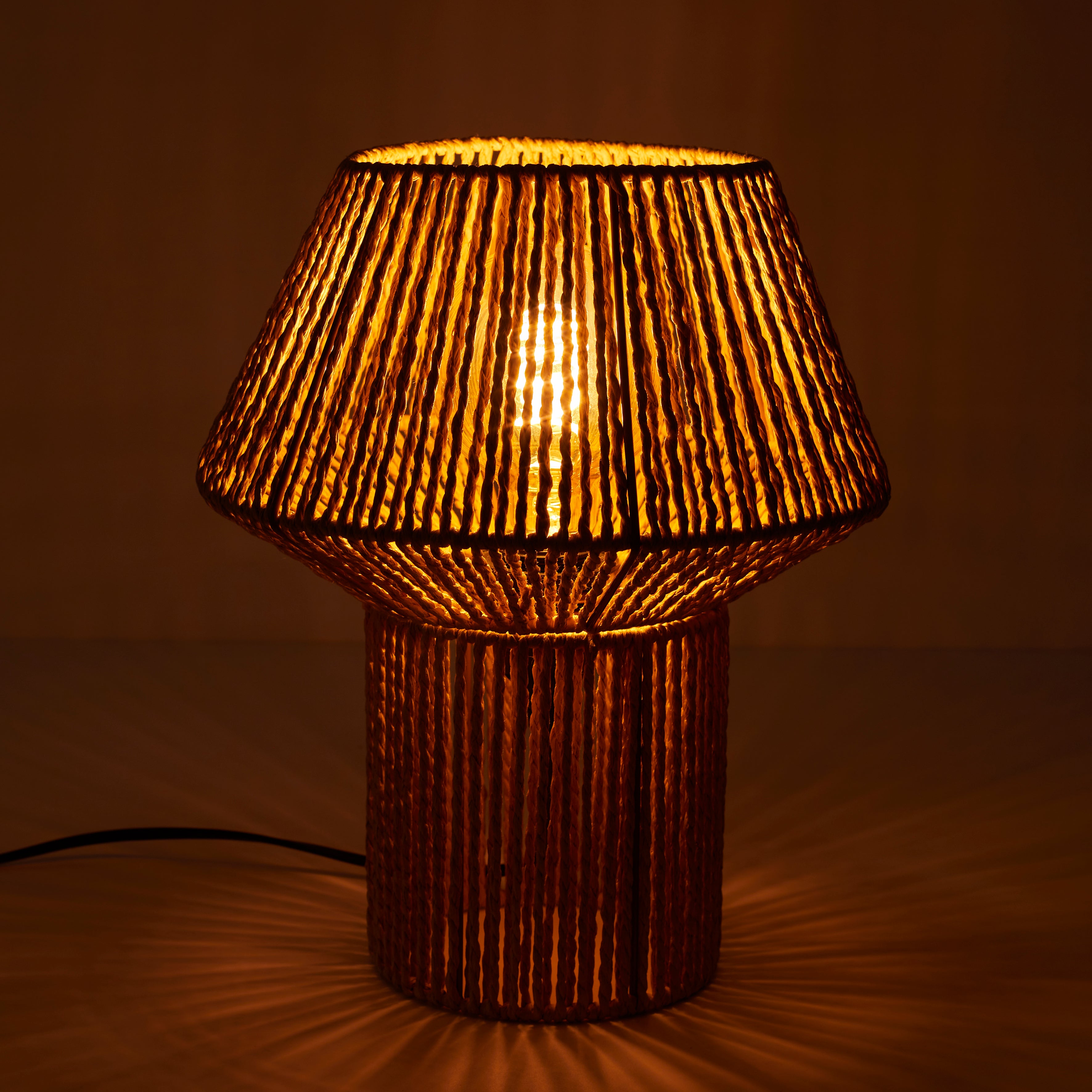 LAMPE A POSER ABAT JOUR EFFET CORDE TRESSEE