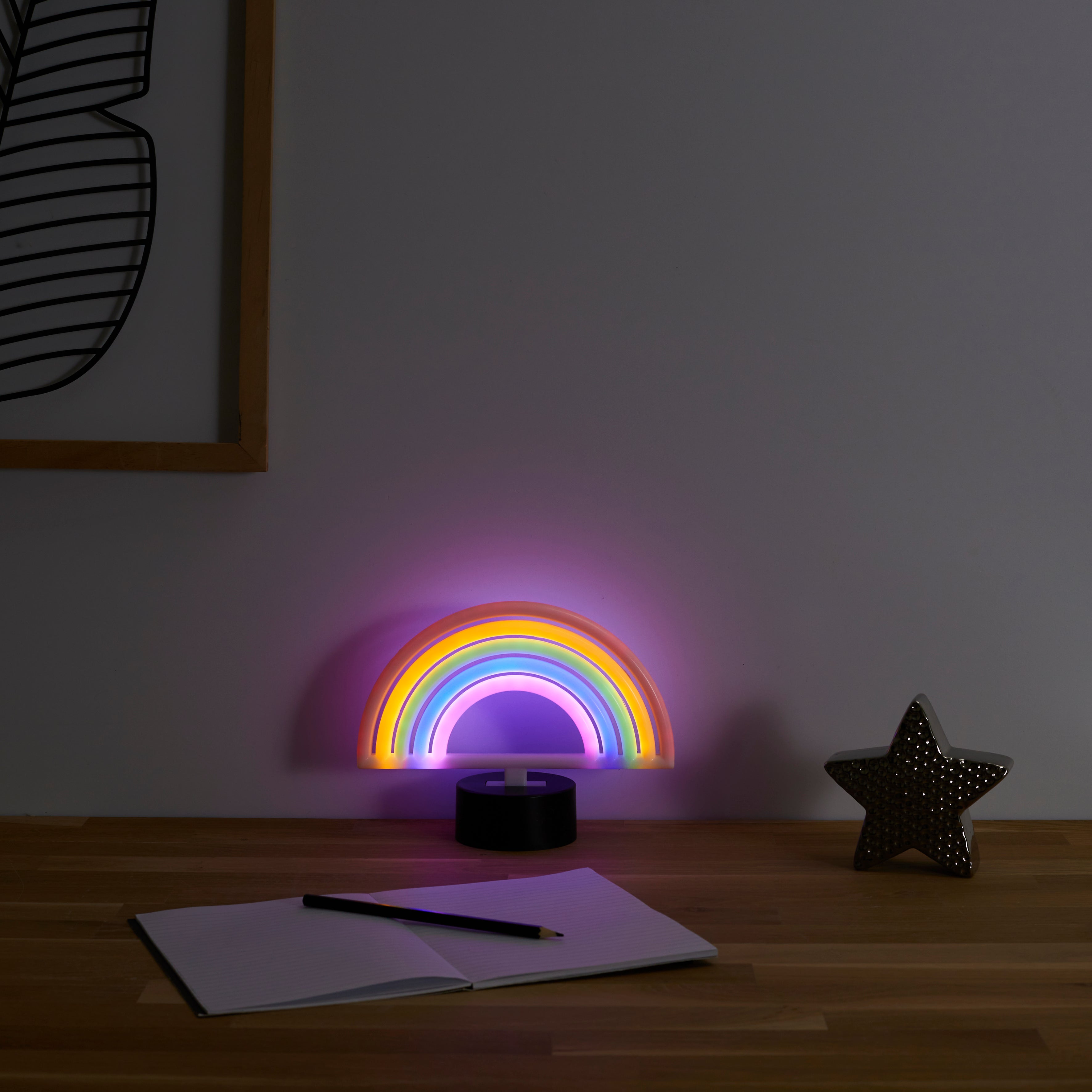 LAMPE LED EFFET NEON ARC EN CIEL A PILES
