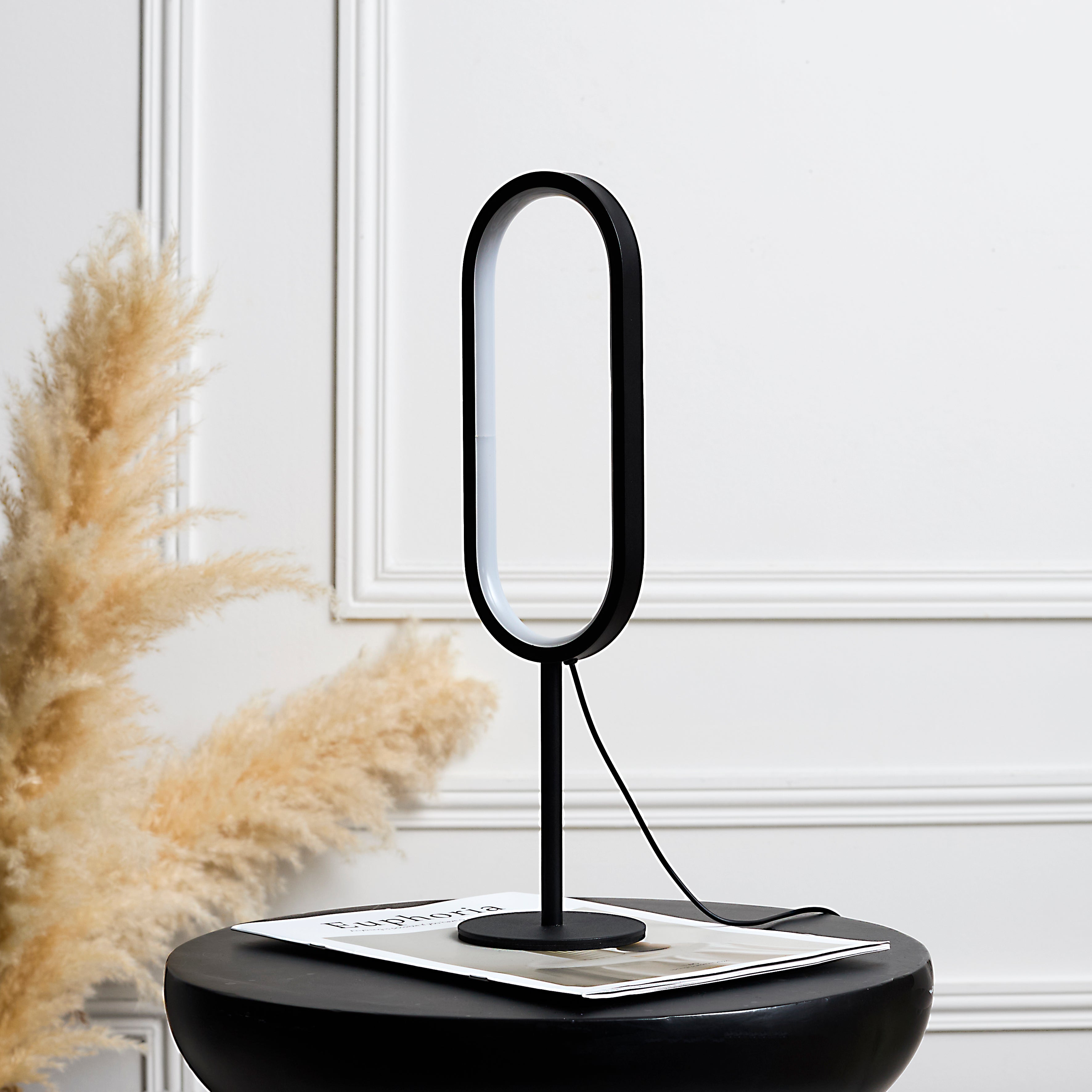 LAMPE DE TABLE LED USB ICONIC NOIR