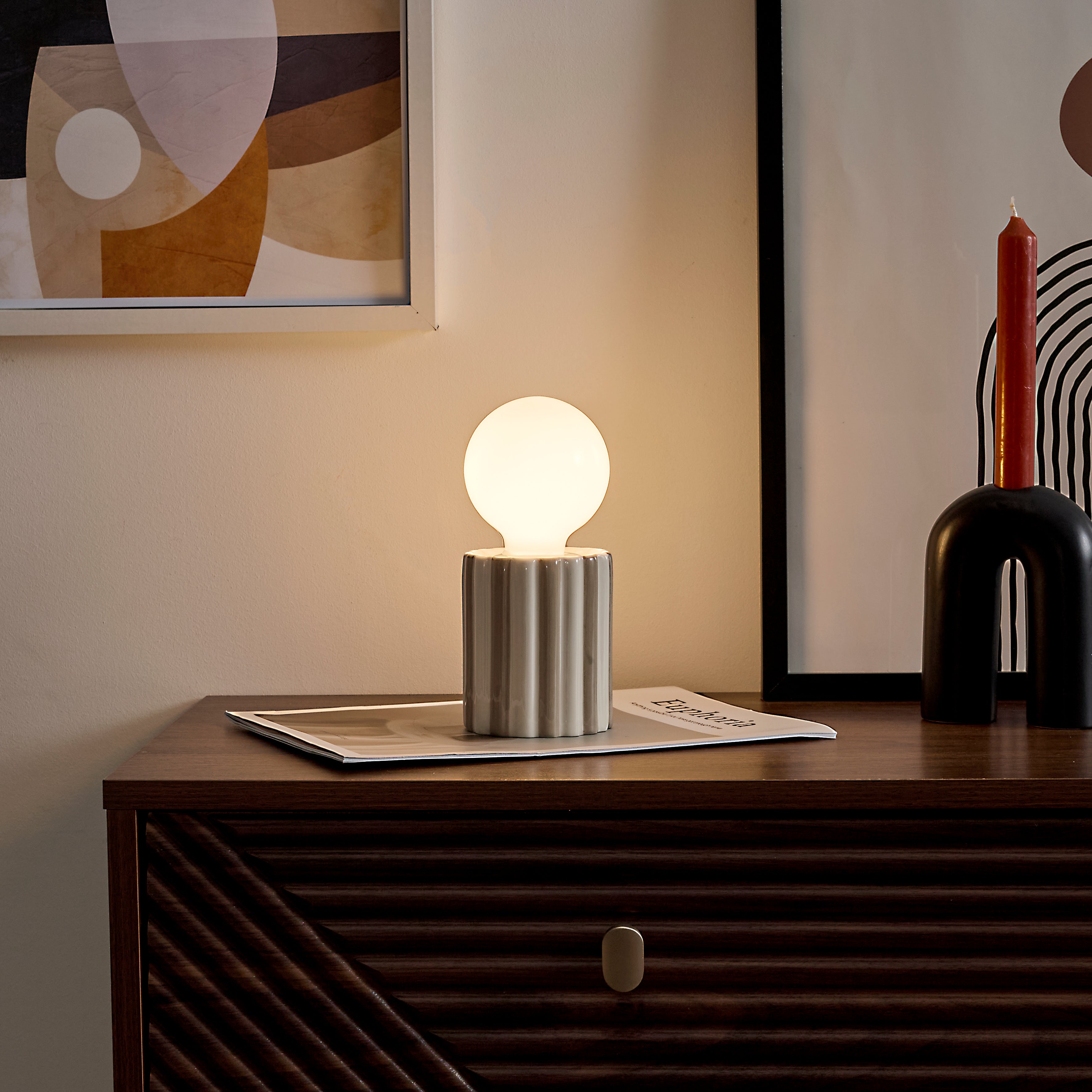 LAMPE CERAMIQUE TAUPE A PILES