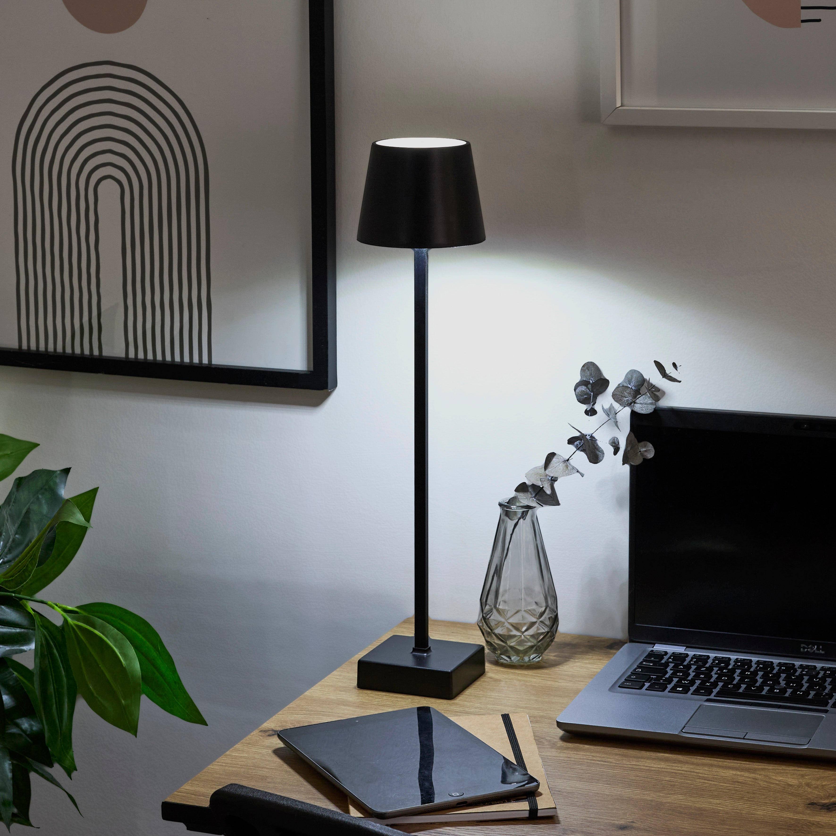 LAMPE DE TABLE NOIR H45CM RECHARGEABLE USB