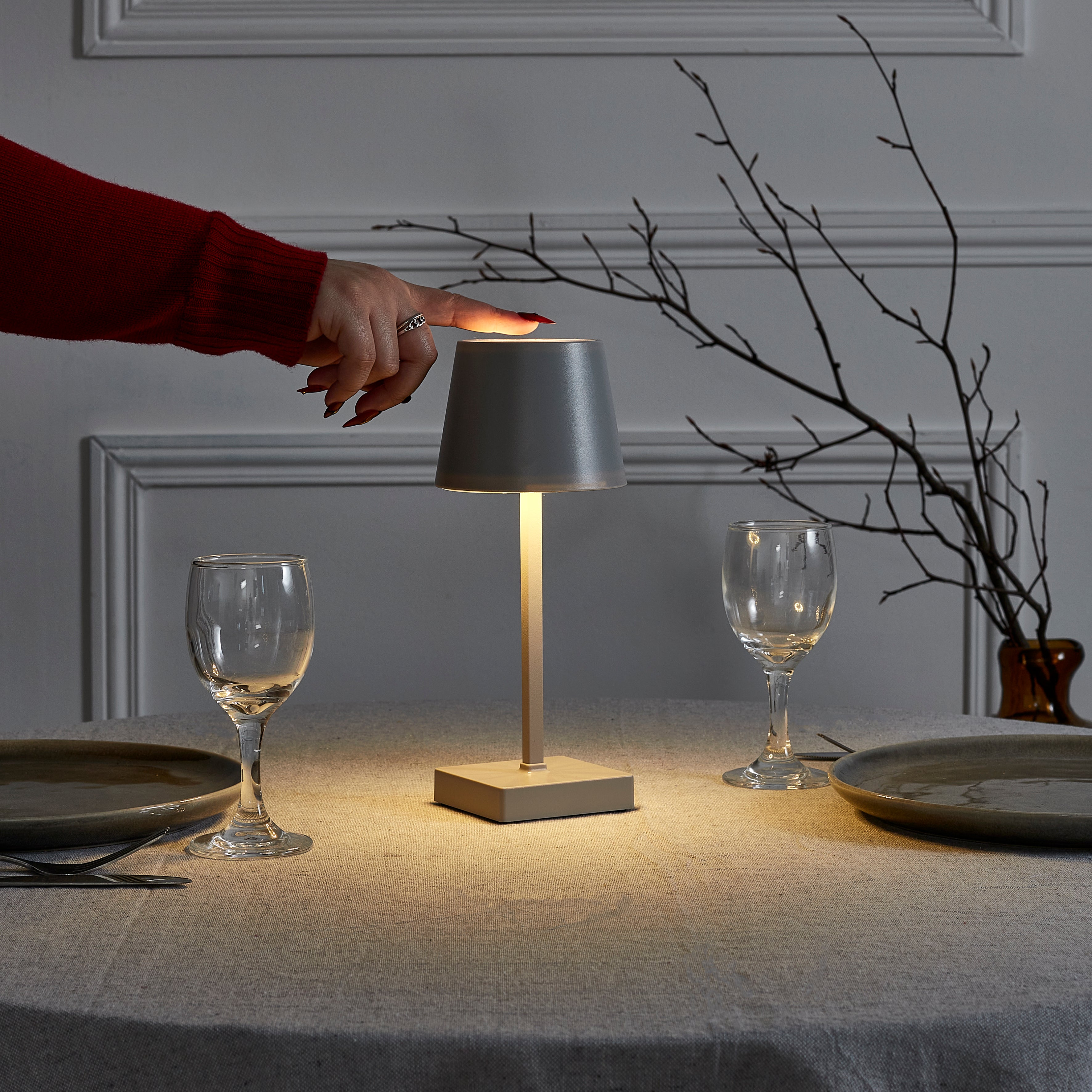 LAMPE LED DE TABLE TACTILE TAUPE