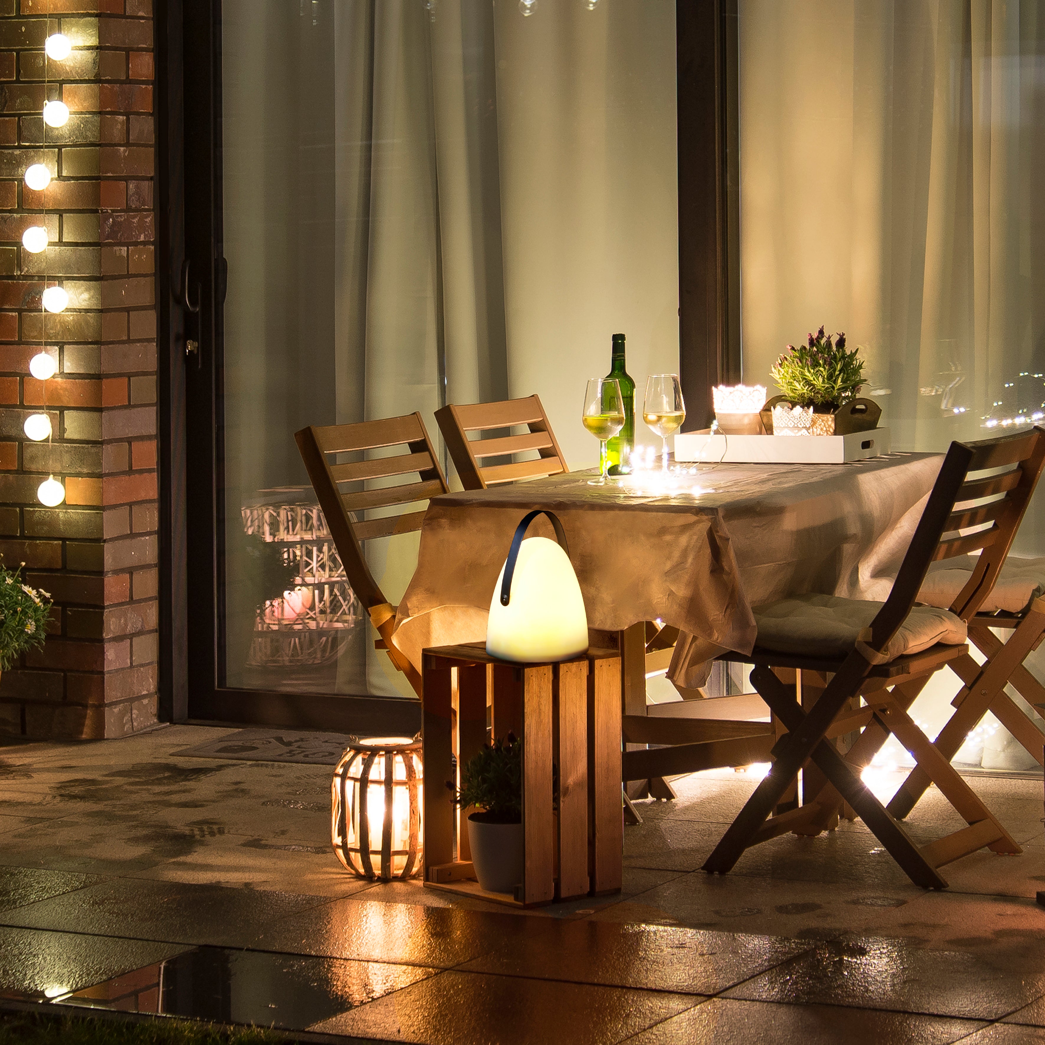 LAMPE EXTERIEUR AVEC POIGNEE