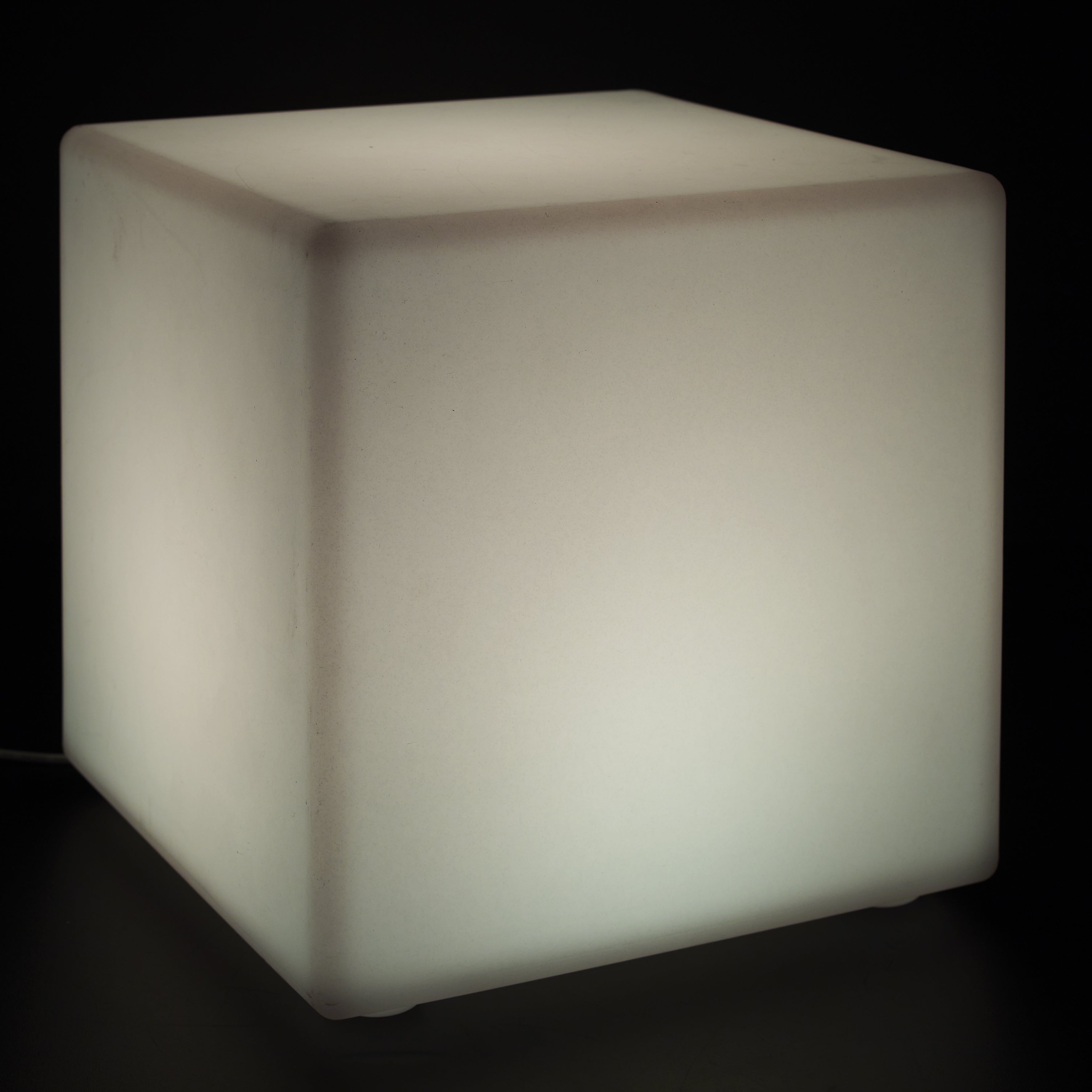 LAMPE CUBE EXTERIEUR AVEC TELECOMMANDE