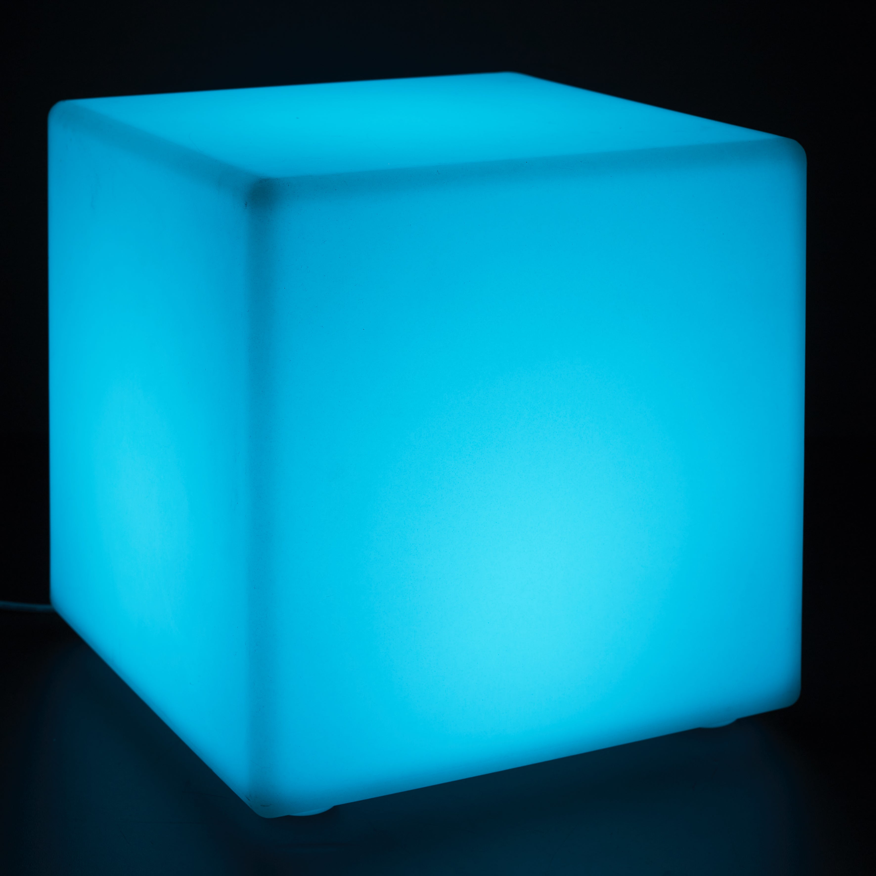 LAMPE CUBE EXTERIEUR AVEC TELECOMMANDE