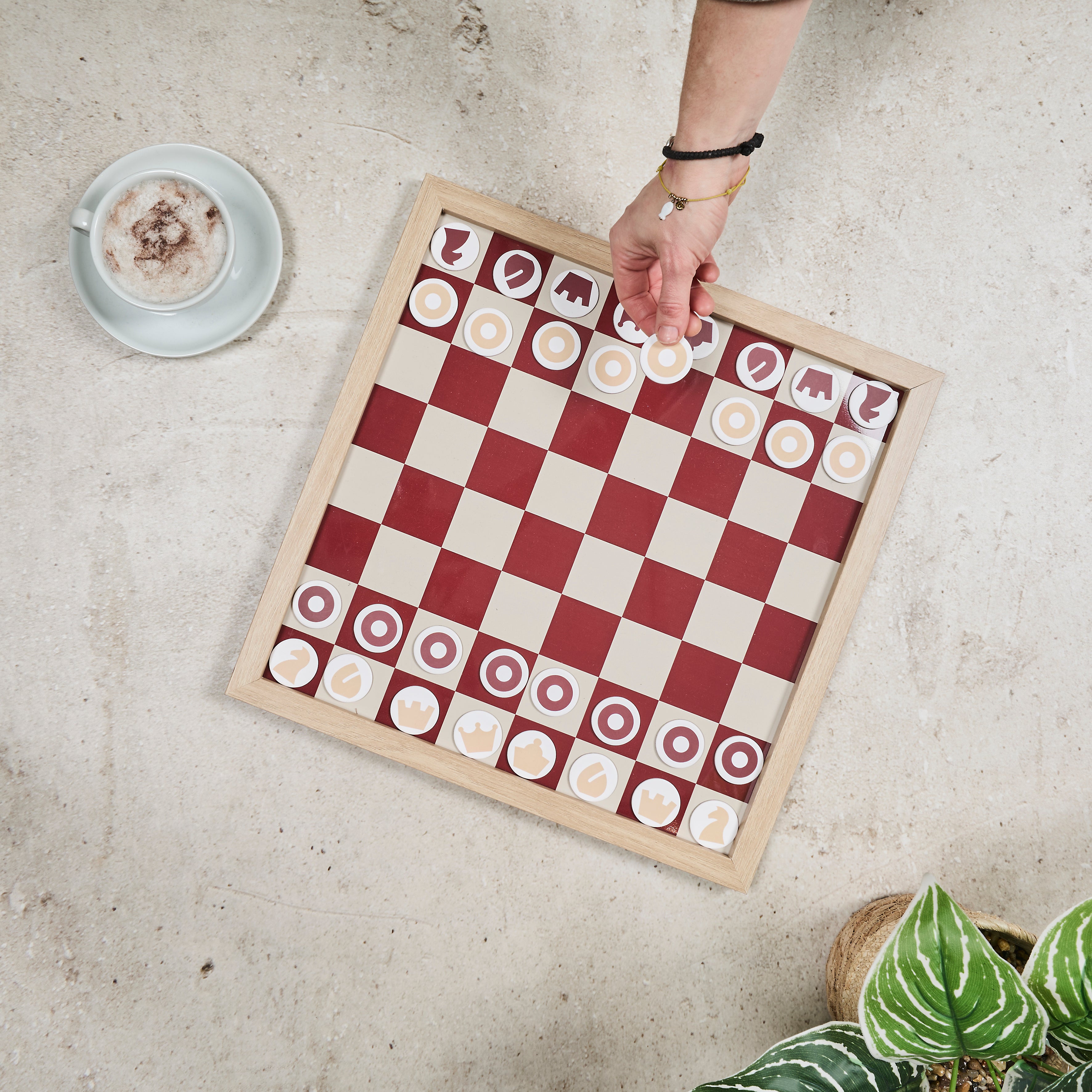 JEU D ECHECS MURAL EN BOIS