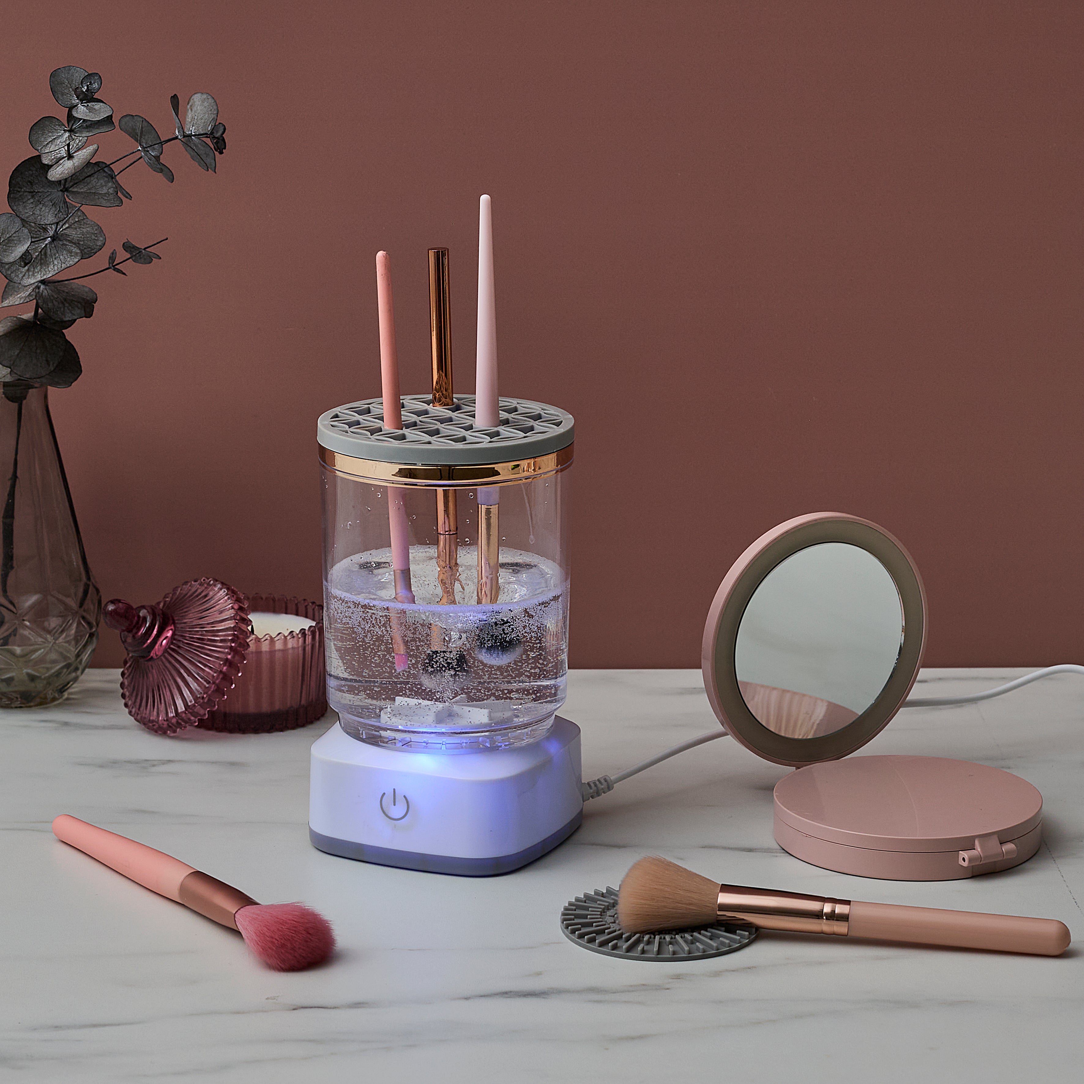 NETTOYEUR PINCEAUX USB AUTO ROTATIF