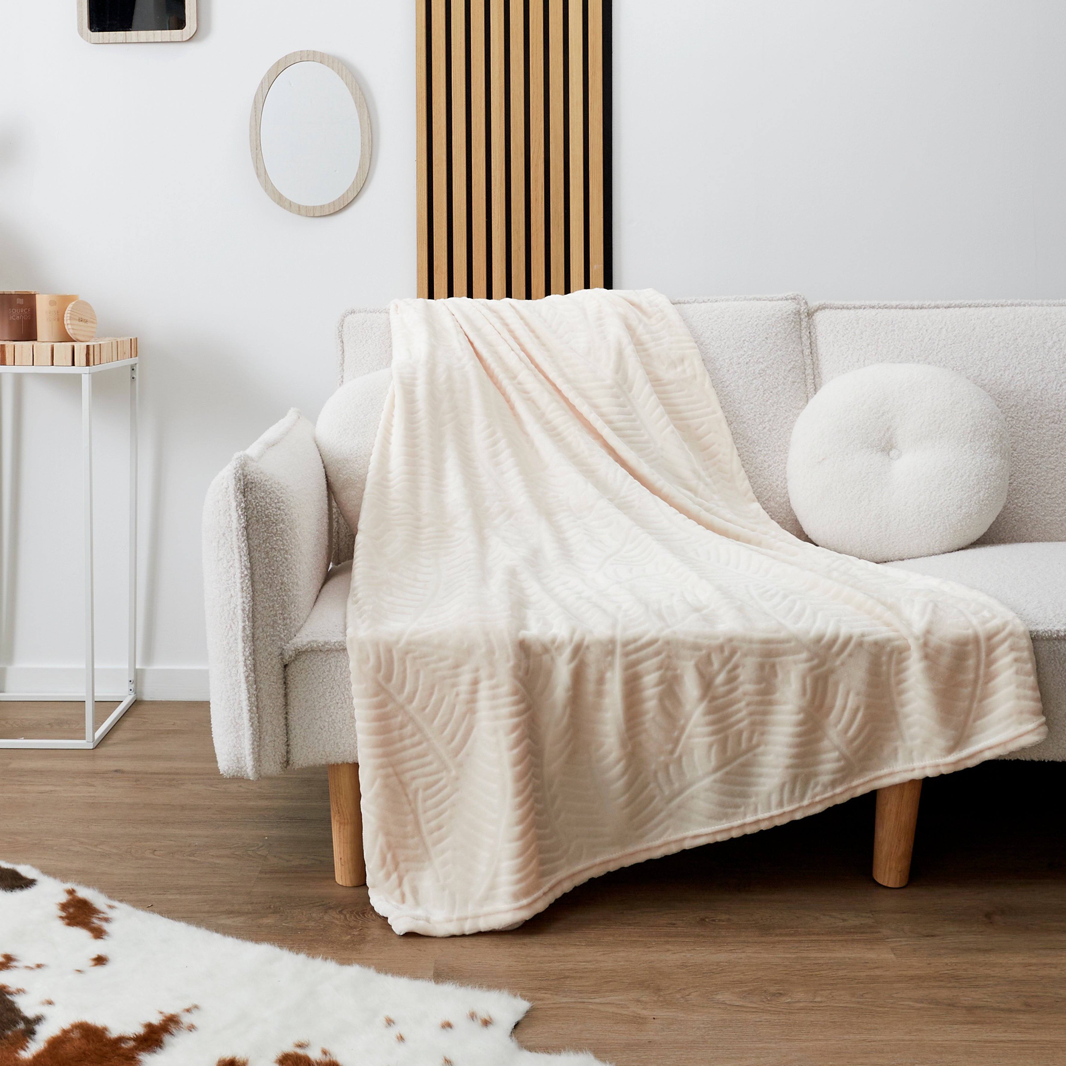 PLAID FLANELLE EMBOSSE CREME 150X200CM