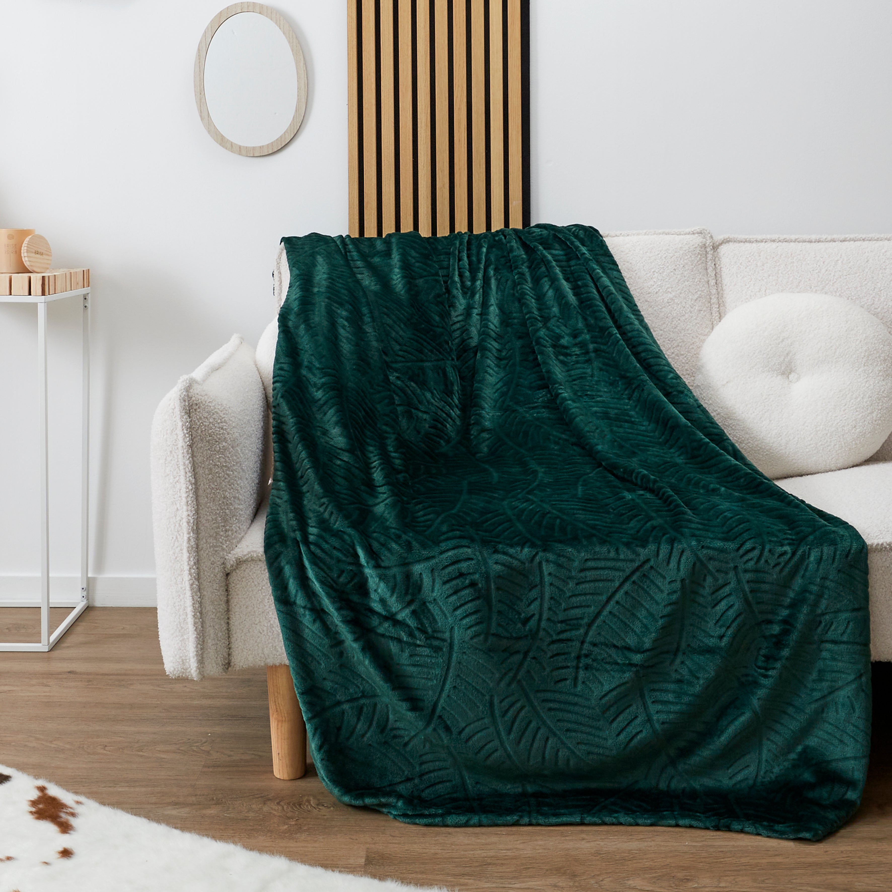 PLAID FLANELLE EMBOSSE VERT SAPIN 150X200CM