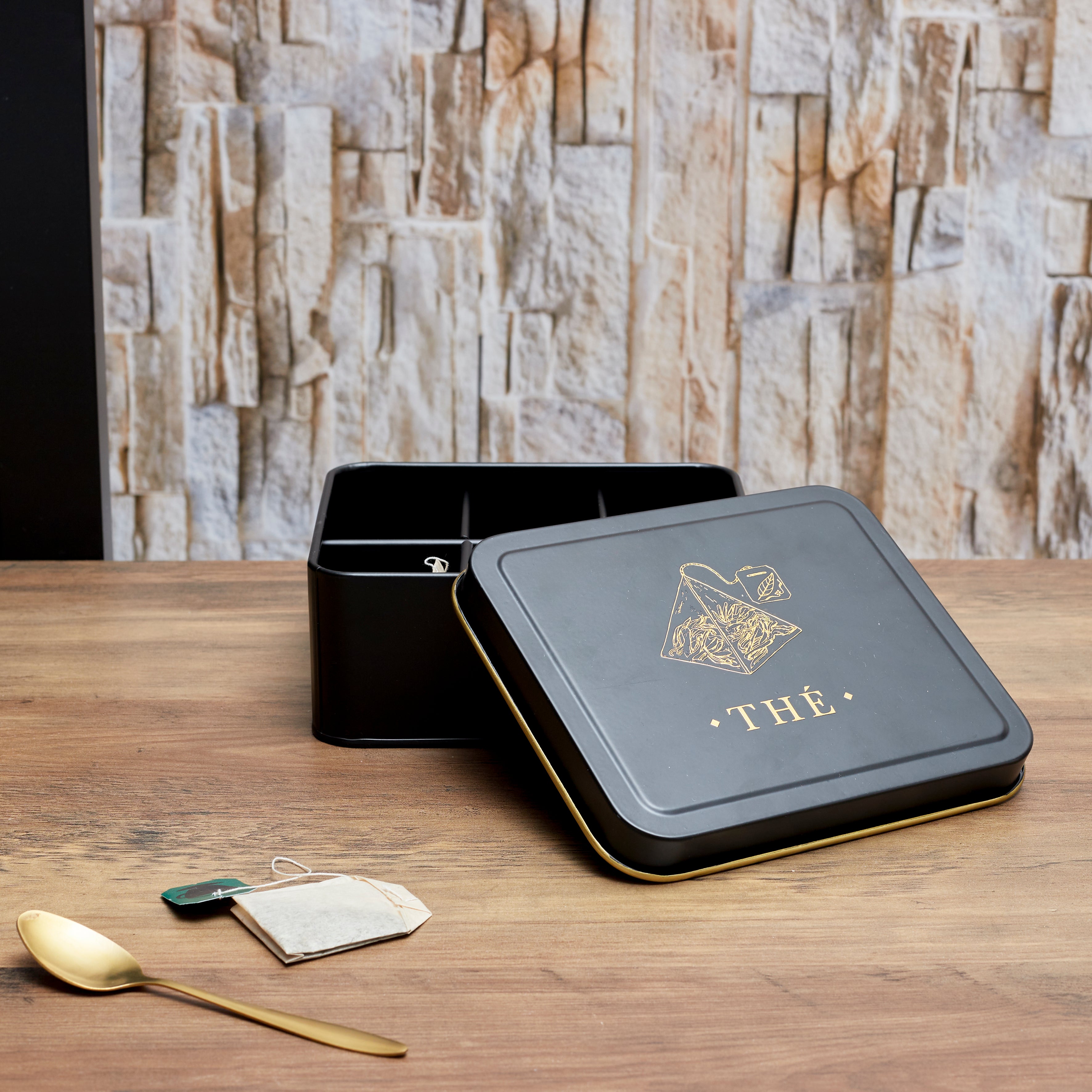 BOITE METAL NOIR ET DORE SACHET DE THE