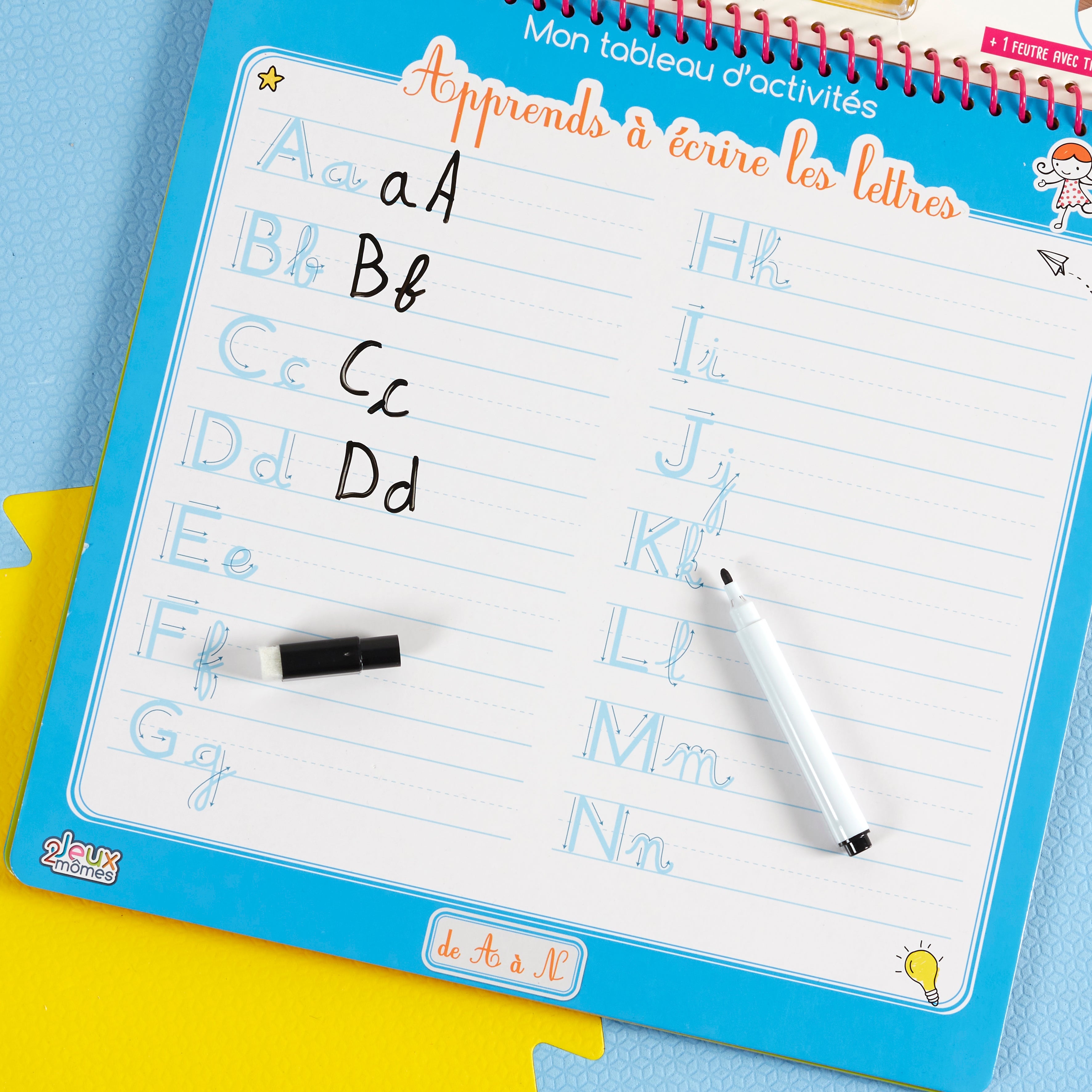 CAHIER EDUCATIF ET FEUTRE X1
