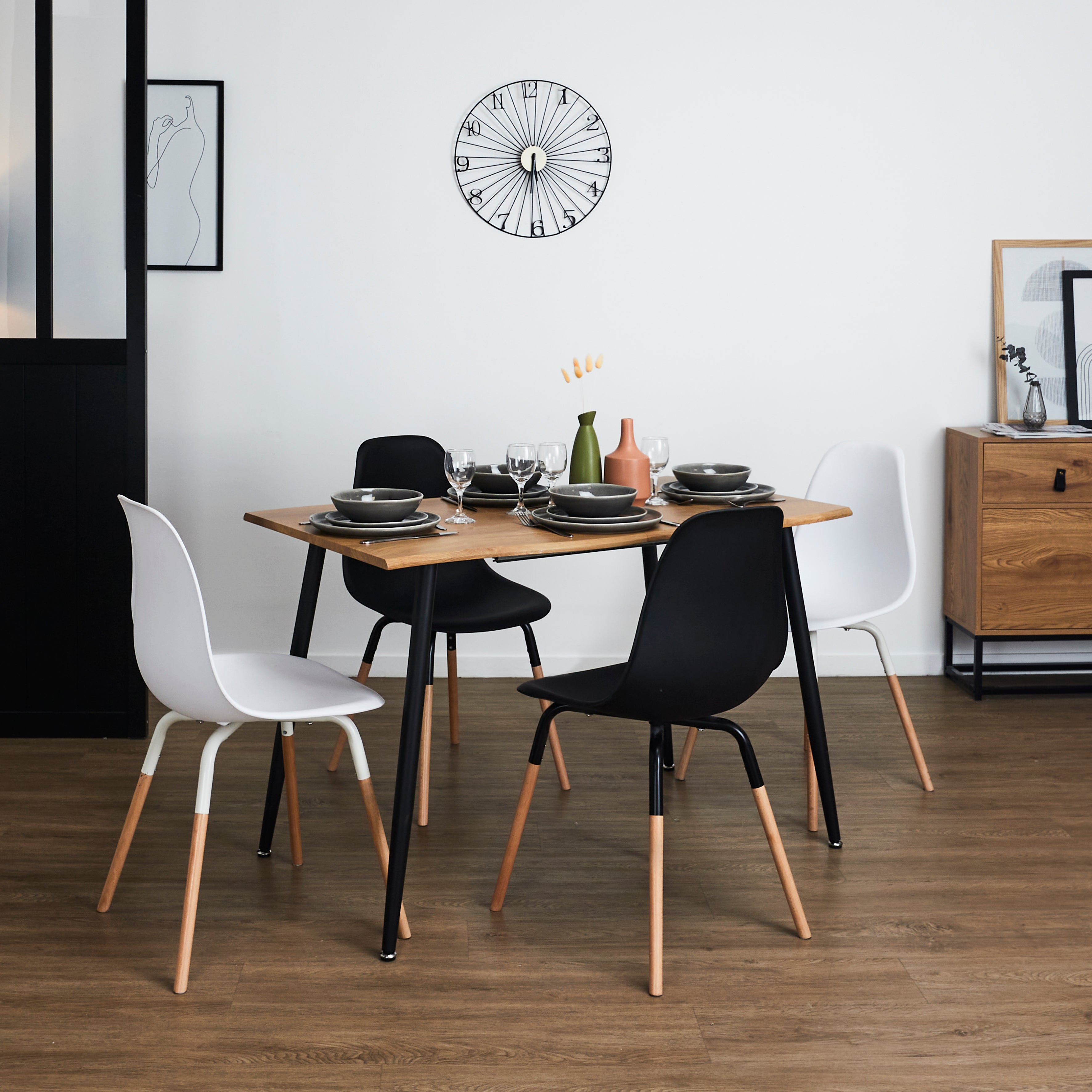 TABLE EXTENSIBLE 4 A 6 PERSONNES FOREST