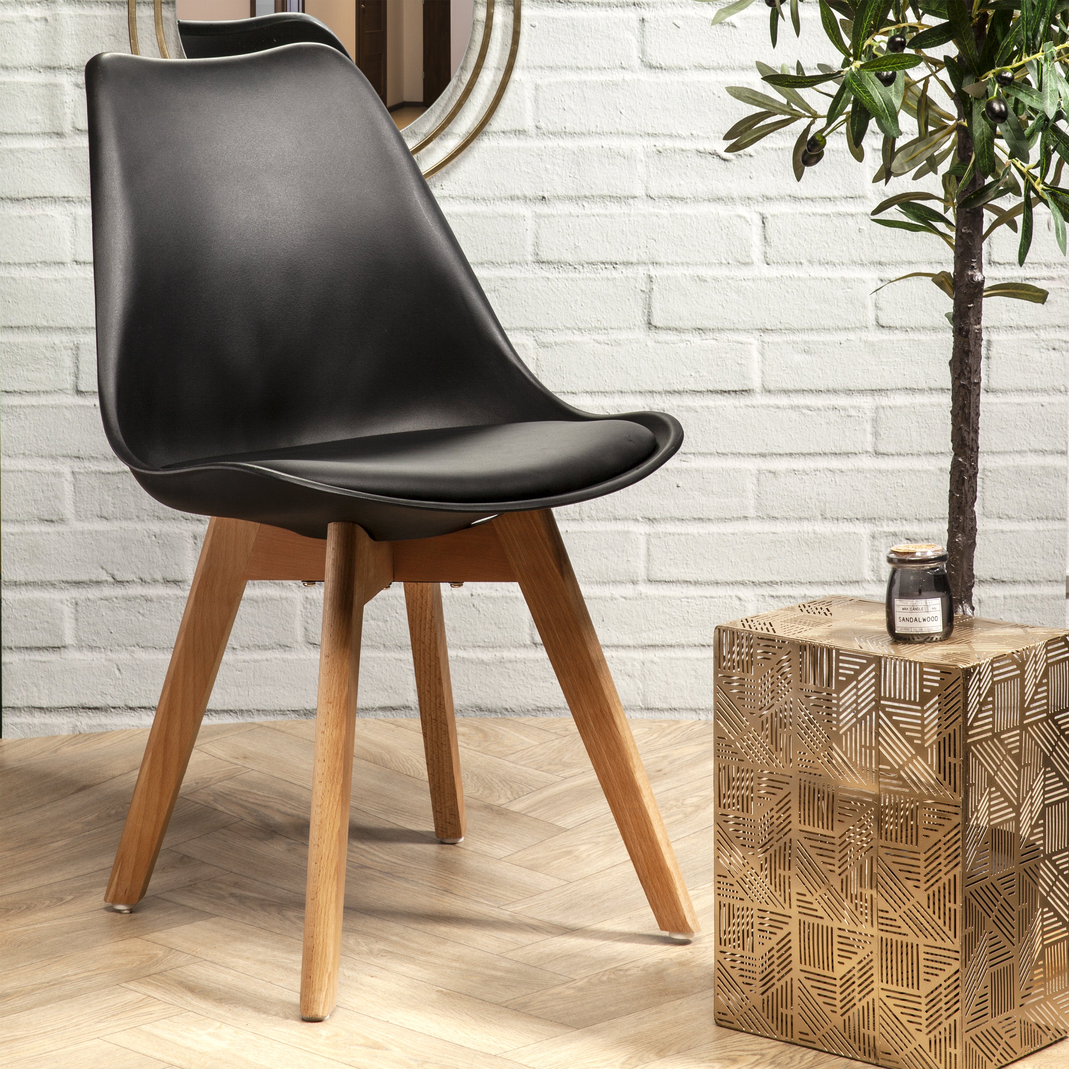CHAISE SCANDINAVE COQUE PP REMBOURREE NOIRE - LOT DE 4