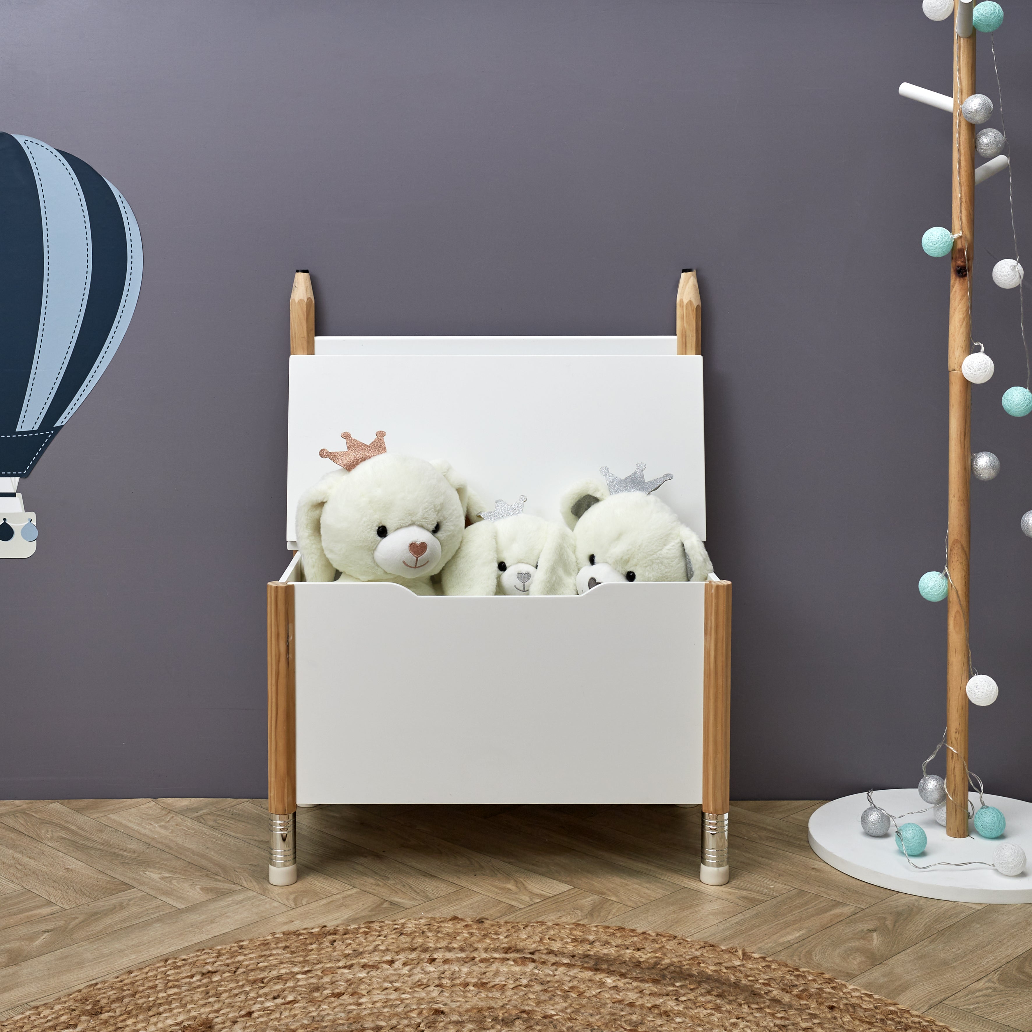 COFFRE DE RANGEMENT ET ASSISE CRAYON