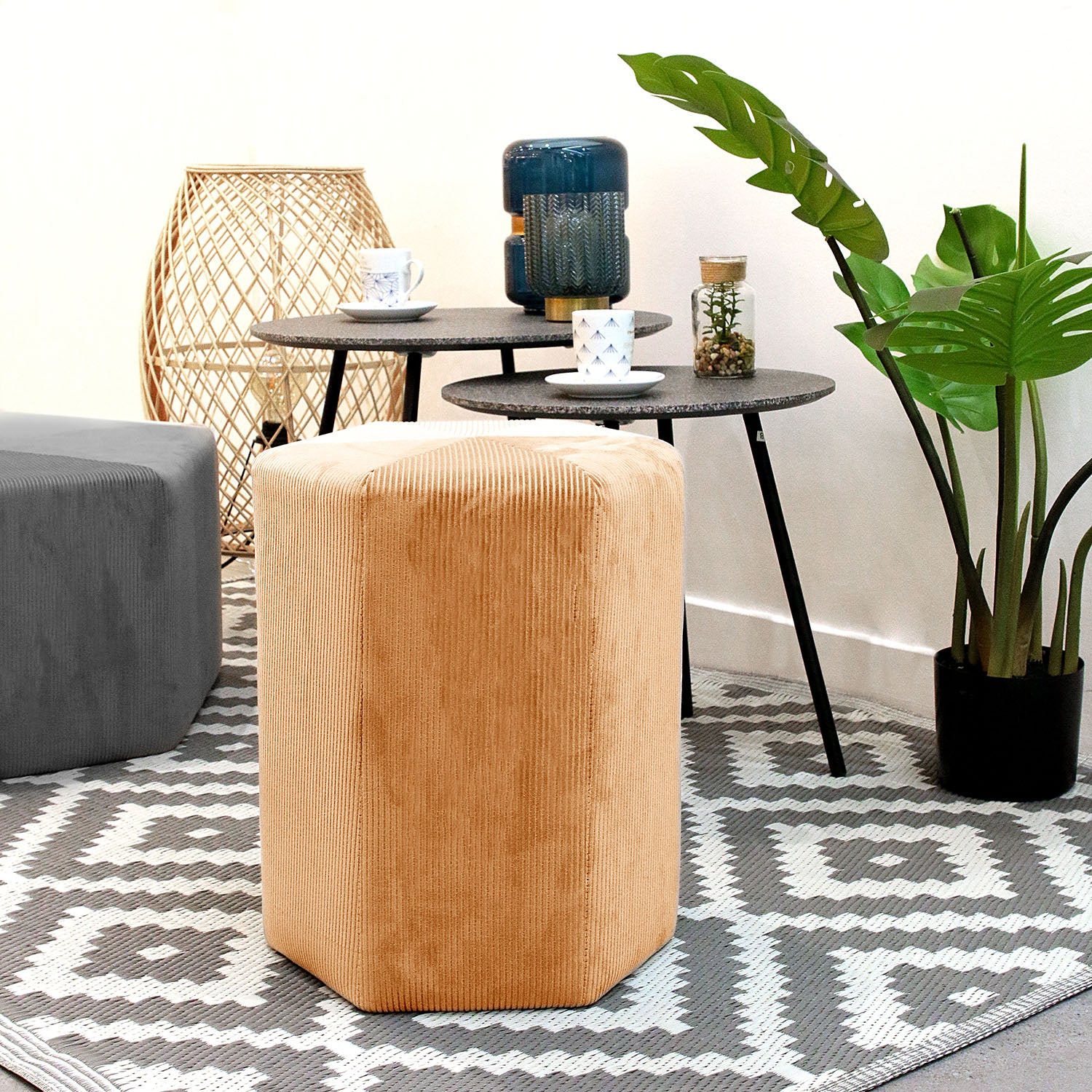 POUF VELOURS COTELE 35CM GIULIA JAUNE MOUTARDE