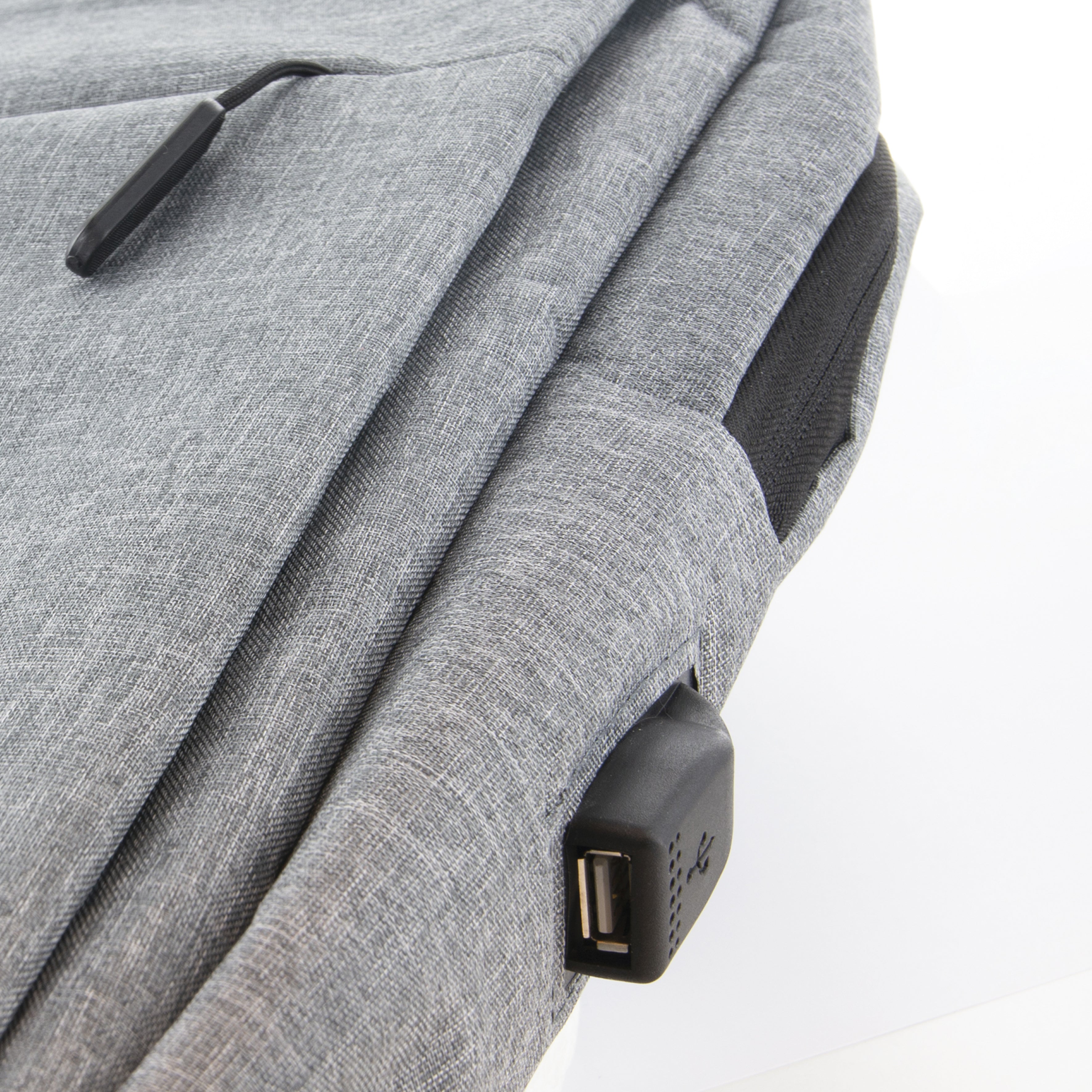 SAC A DOS ORDINATEUR AVEC BRANCHEMENT USB 16L