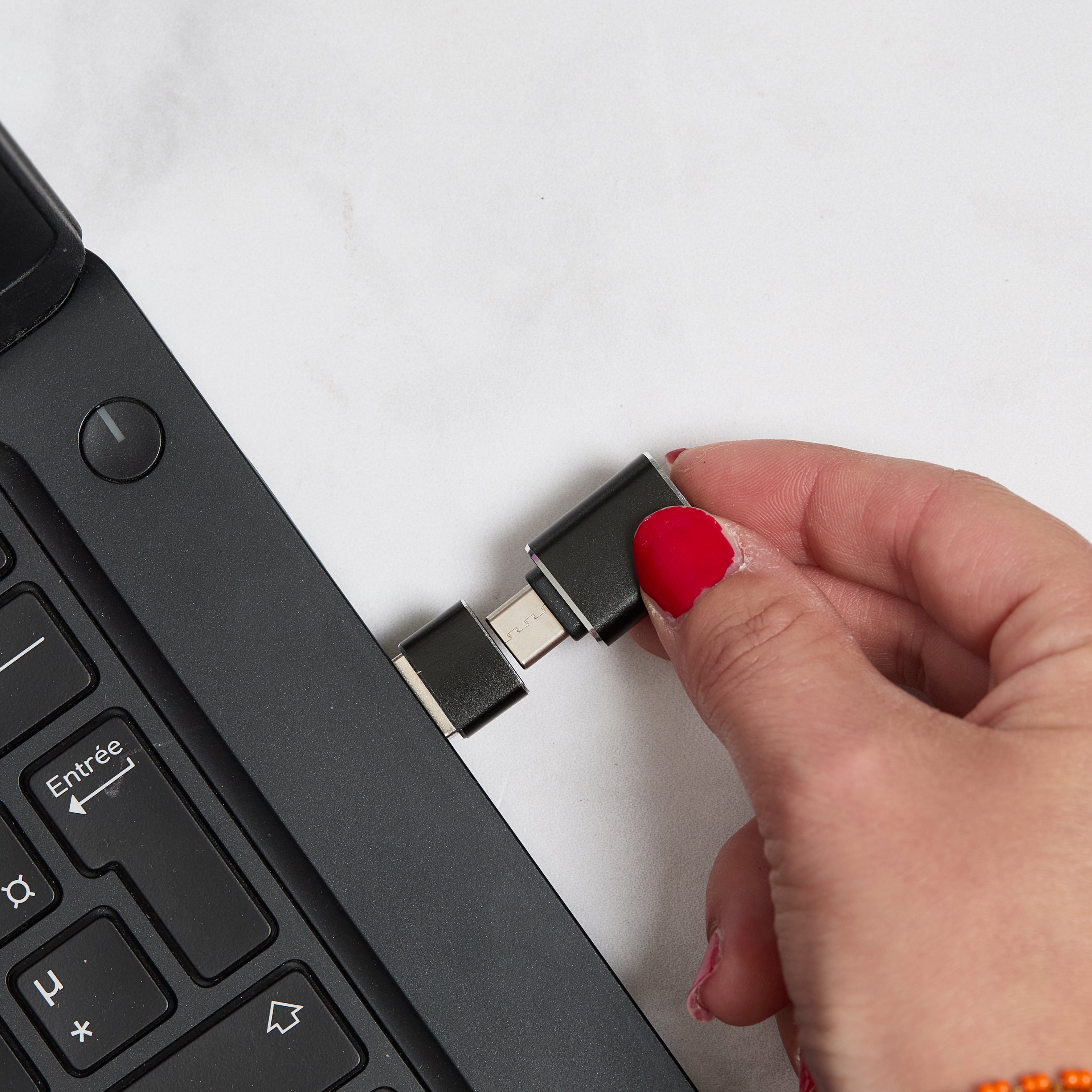 MINI ADAPTATEUR TYPE C VERS USB