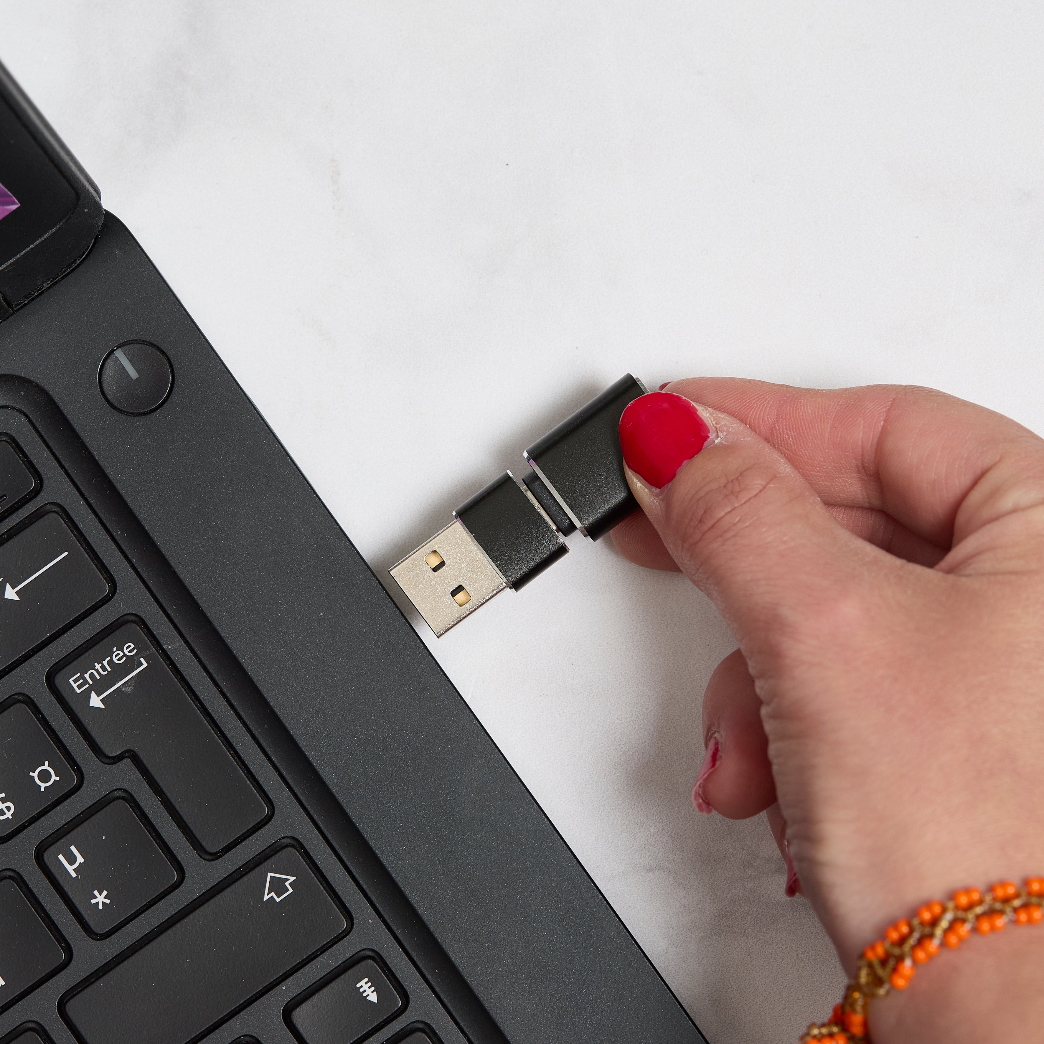 MINI ADAPTATEUR TYPE C VERS USB