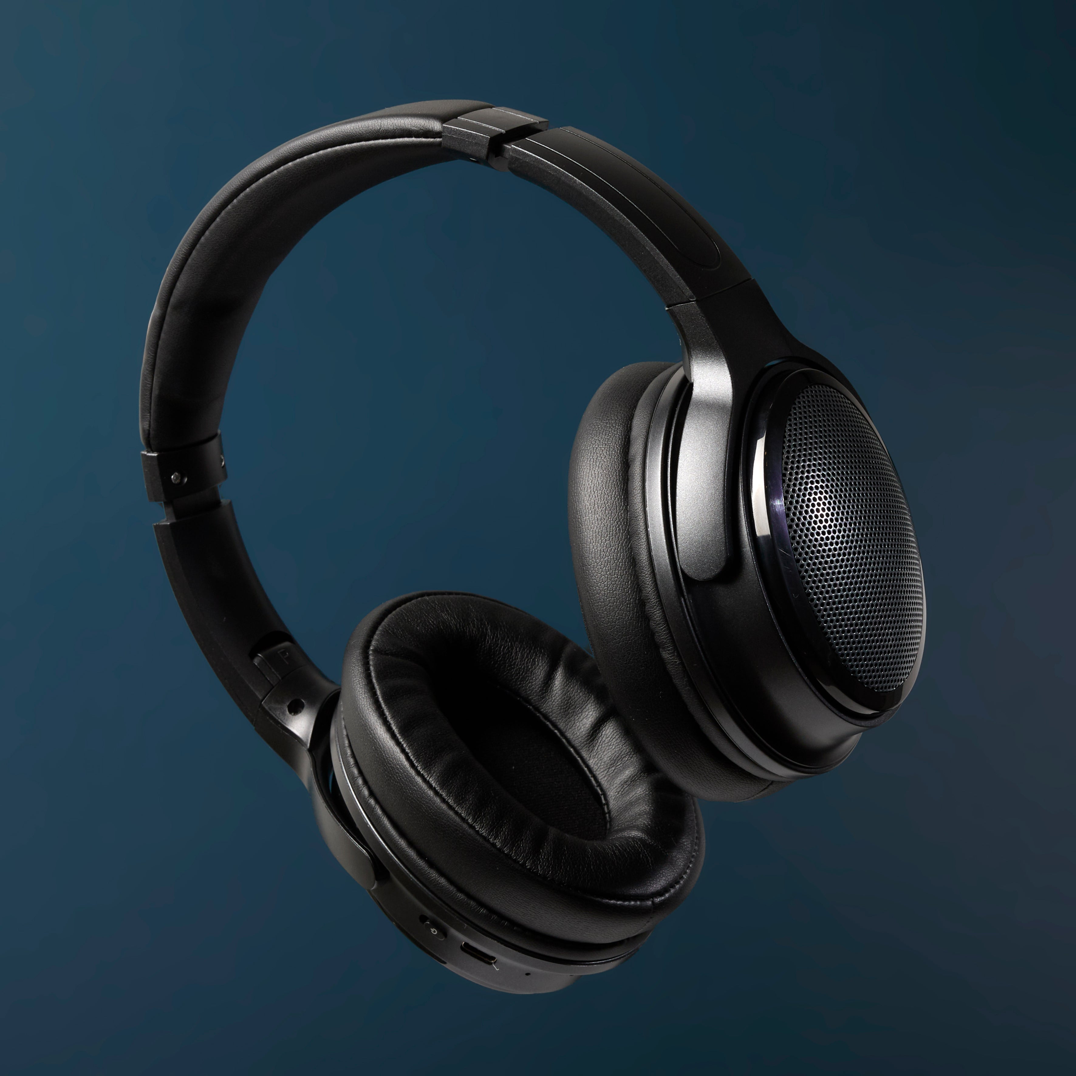 CASQUE ENCEINTE IN AND OUT