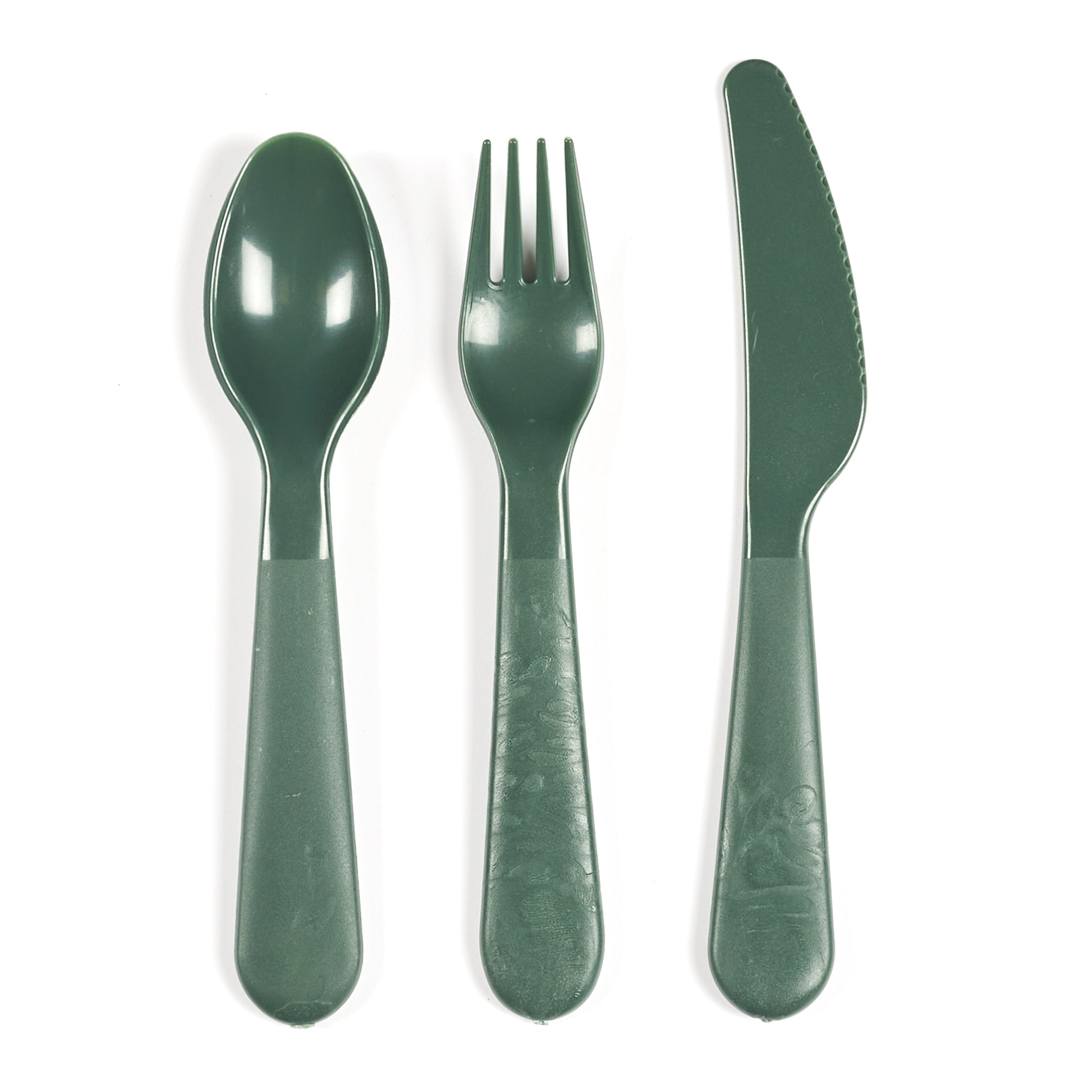 SET DE COUVERTS EN PLASTIQUE X12 AVEC BOITE
