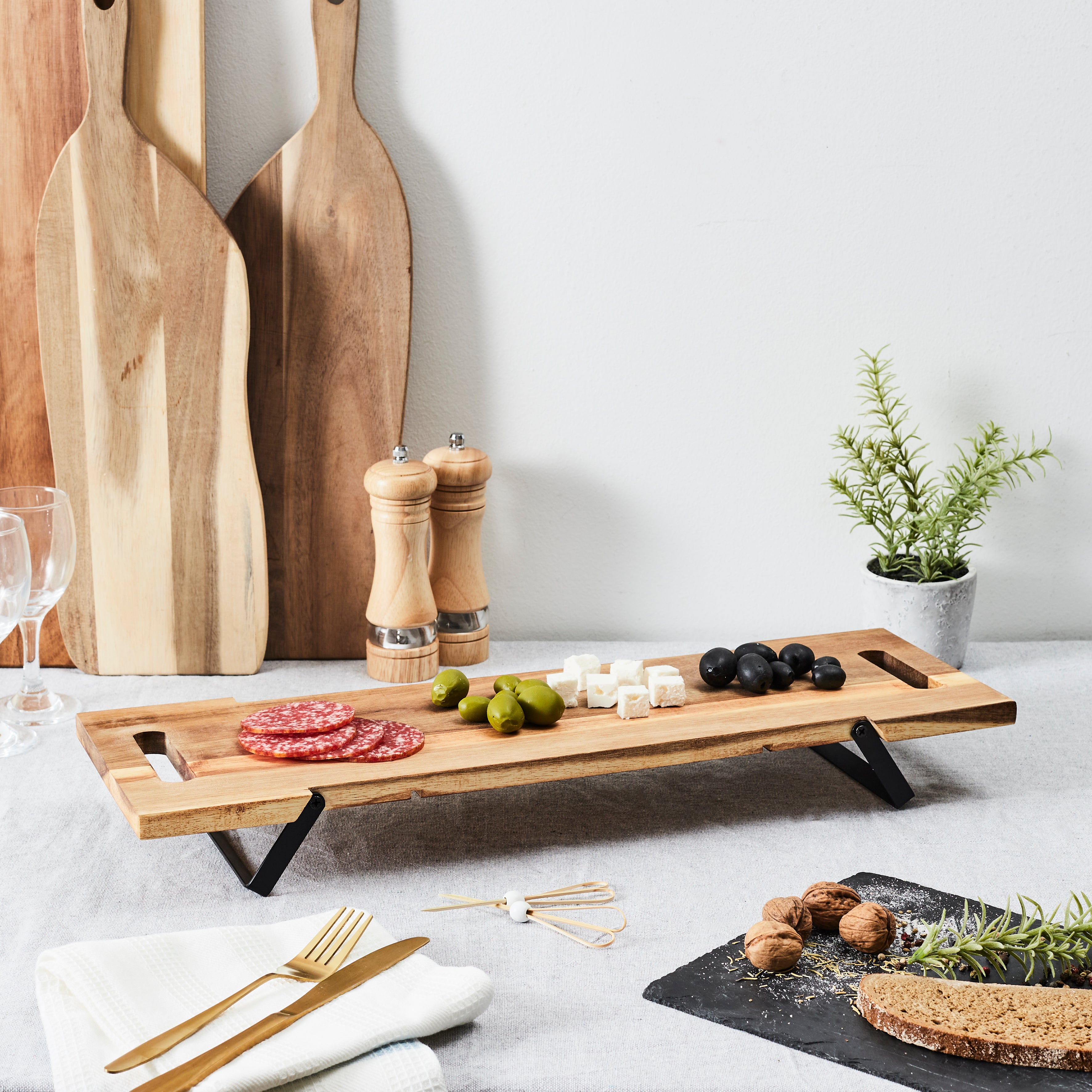 PLANCHE DE PRESENTATION ACACIA PIED METAL 55CM