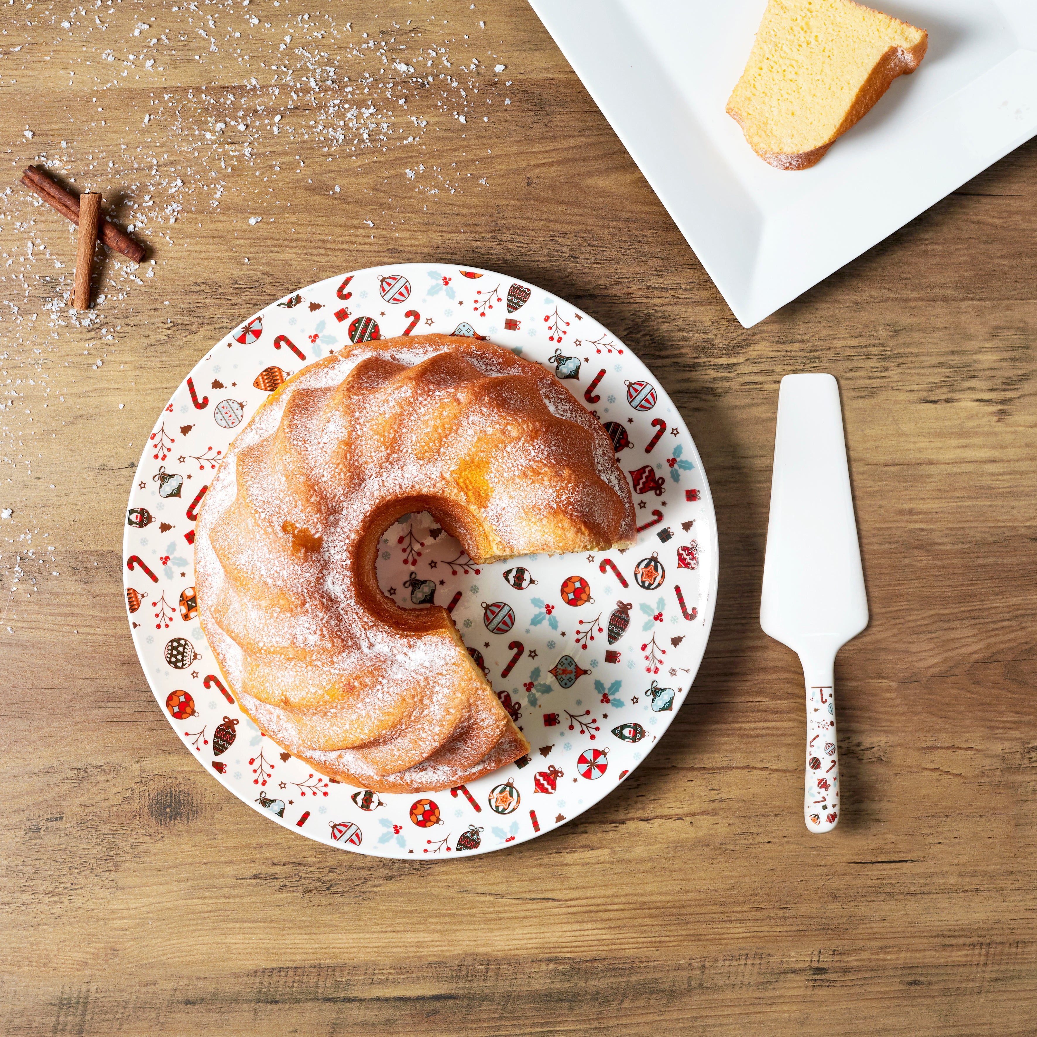 PLAT ET PELLE A TARTE NOEL