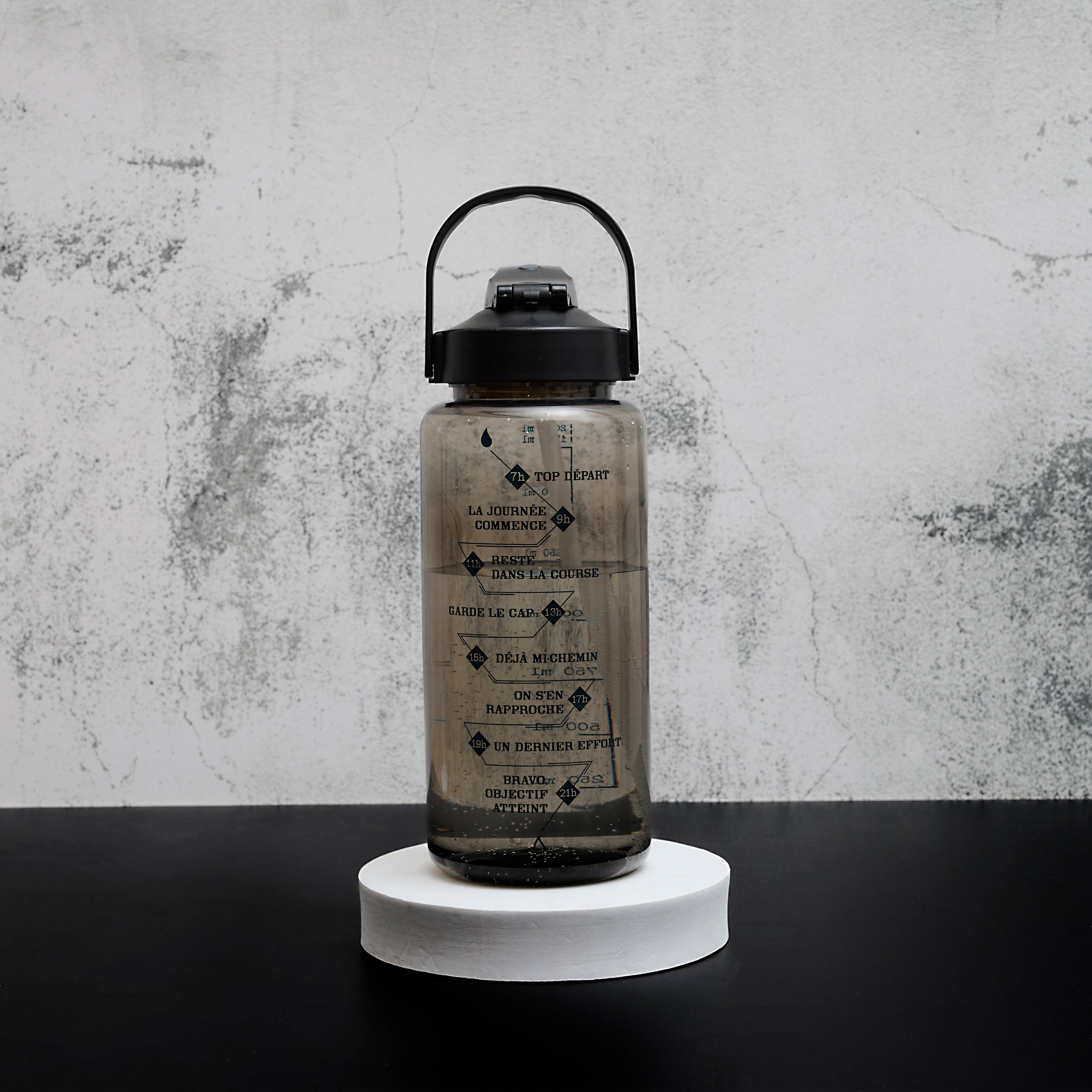 BOUTEILLE MOTIVATION TRANSPARENTE NOIRE 2L