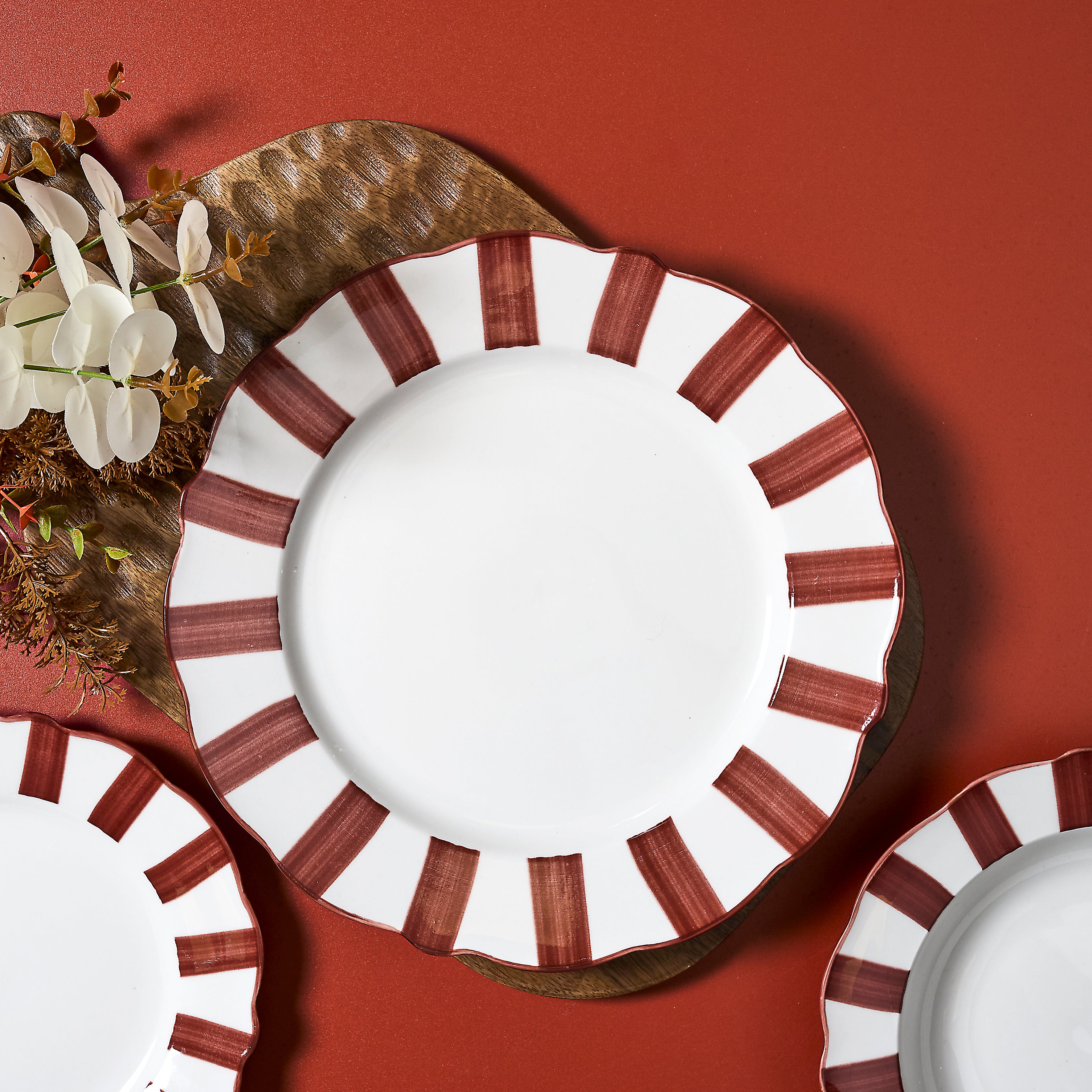 ASSIETTE CLEO BORDEAUX D26.5CM - LOT DE 6
