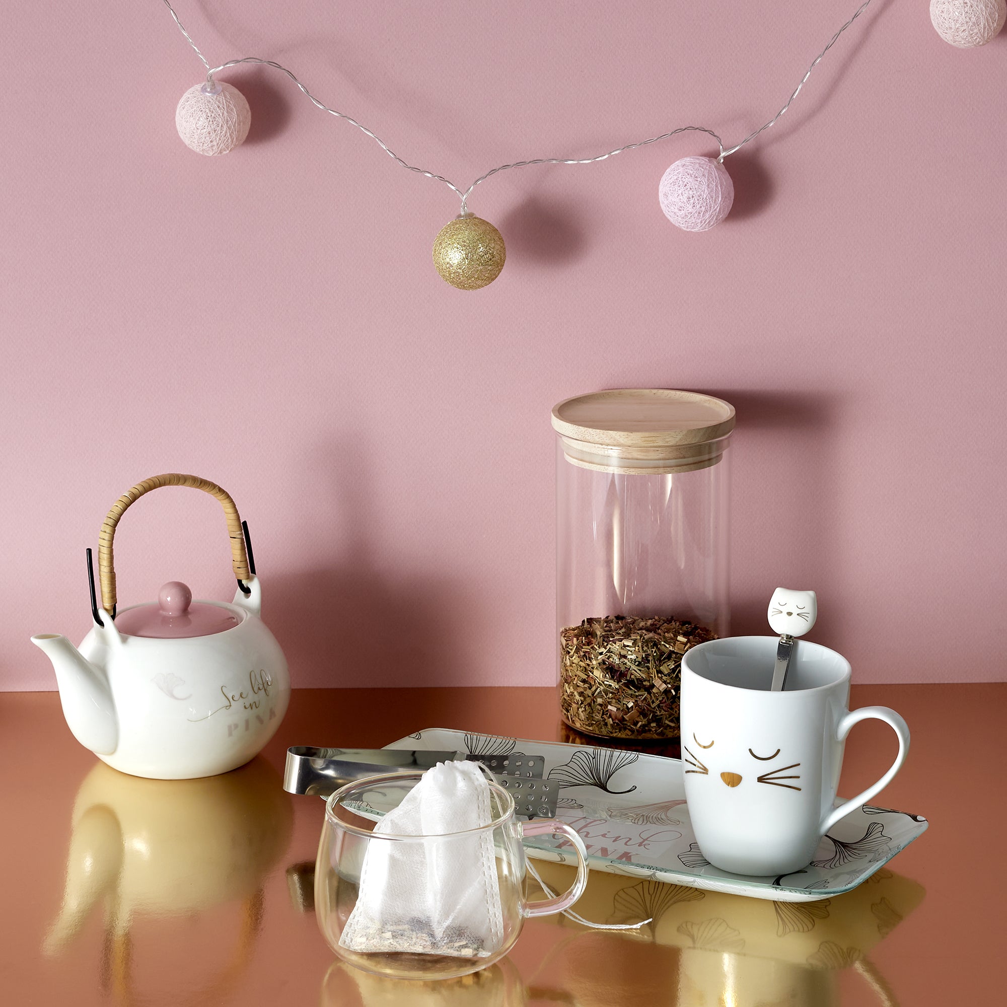MUG AVEC CUILLERE CHAT KAWAII