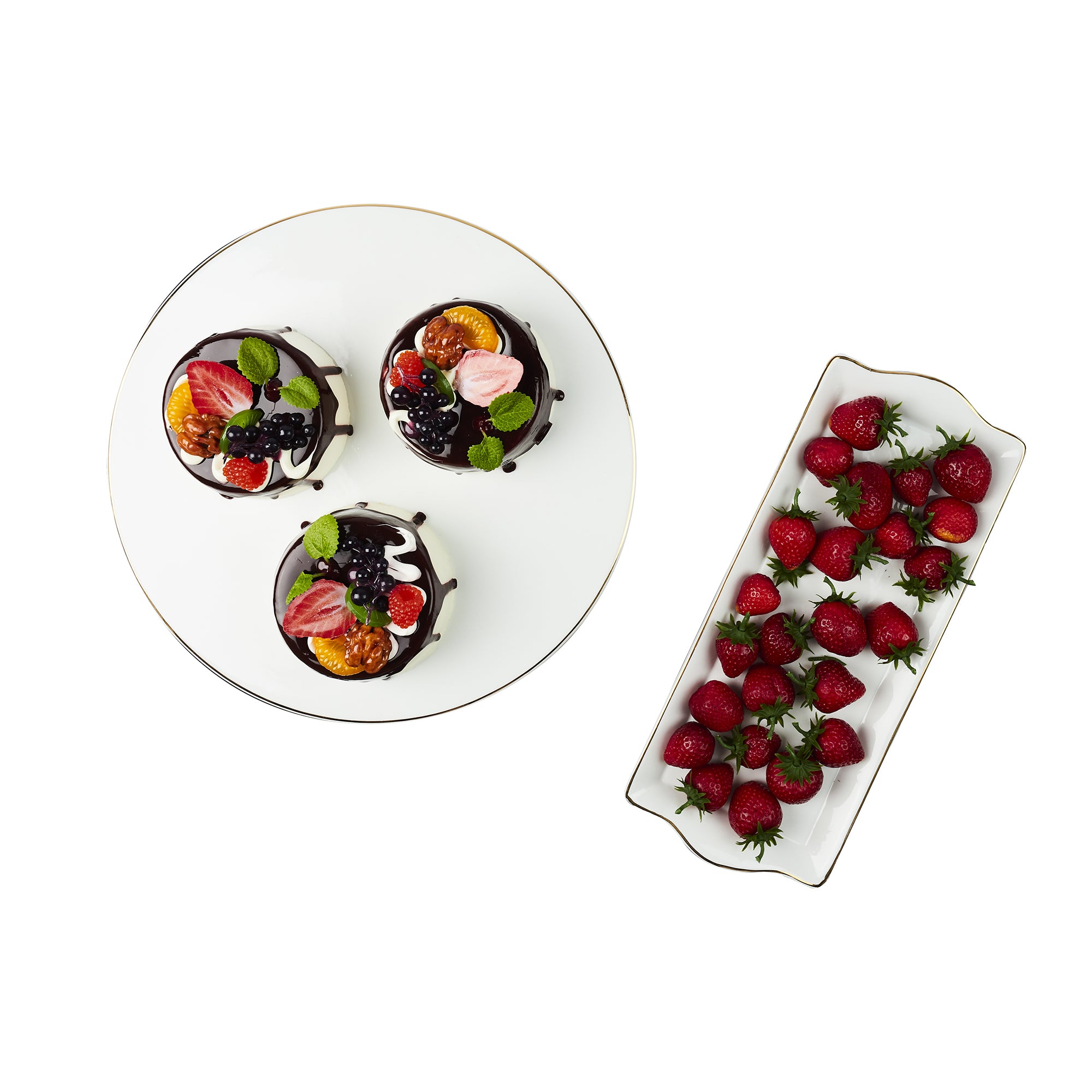 PLAT DE SERVICE PORCELAINE LISERE DORE 34X14CM