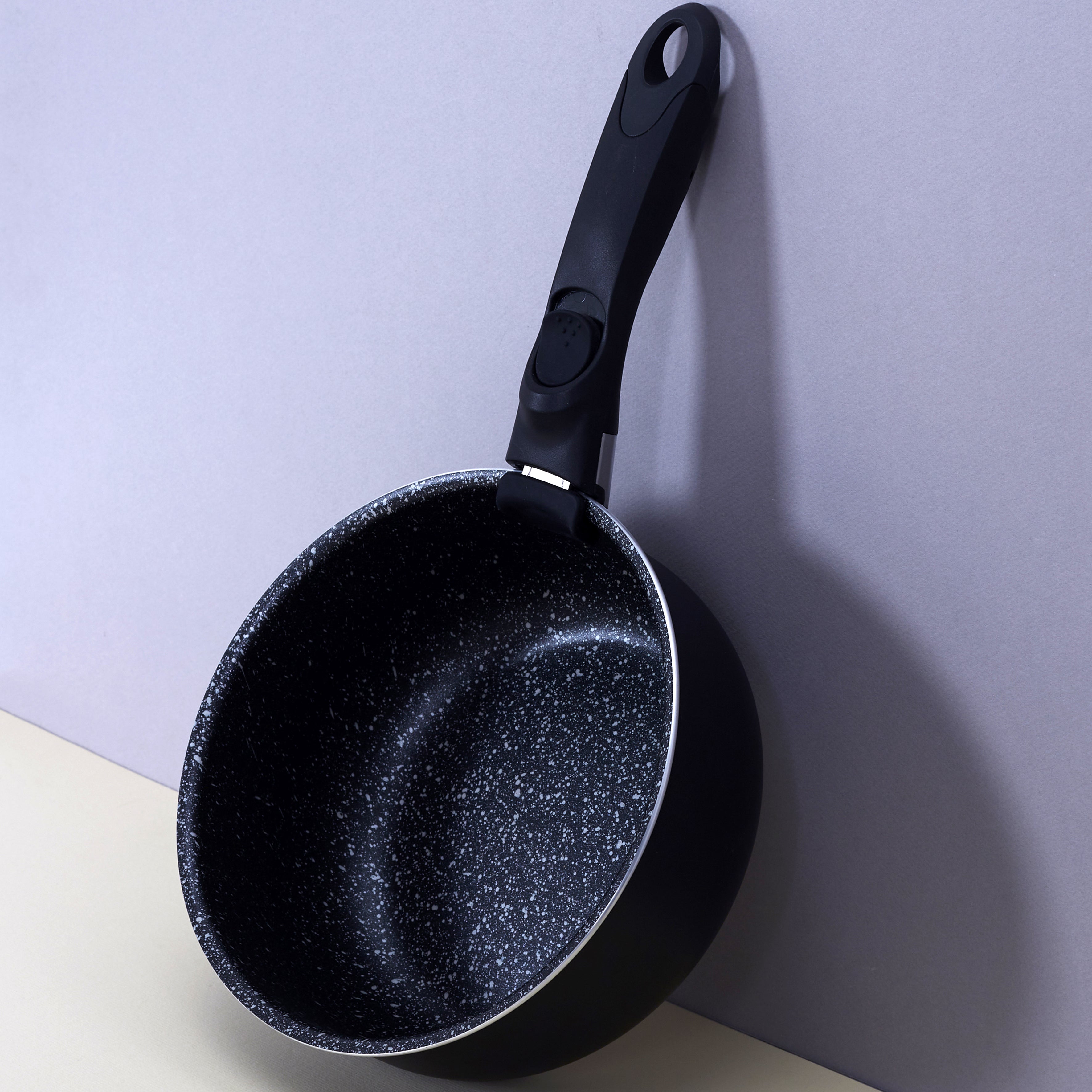 CASSEROLE EFFET PIERRE X3 POIGNEE UNIVERSELLE