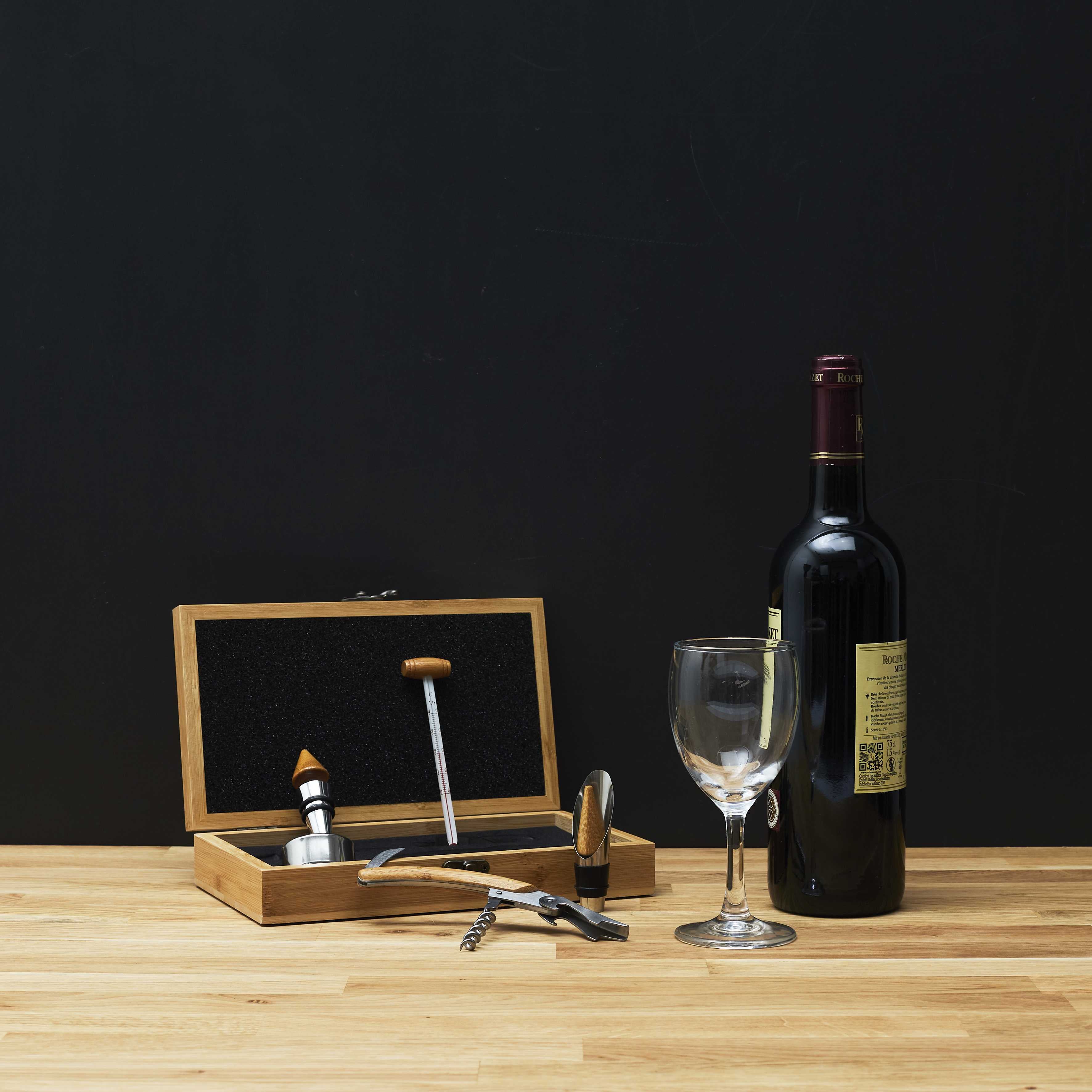 COFFRET EN BAMBOU POUR LE VIN 5 ACCESSOIRES
