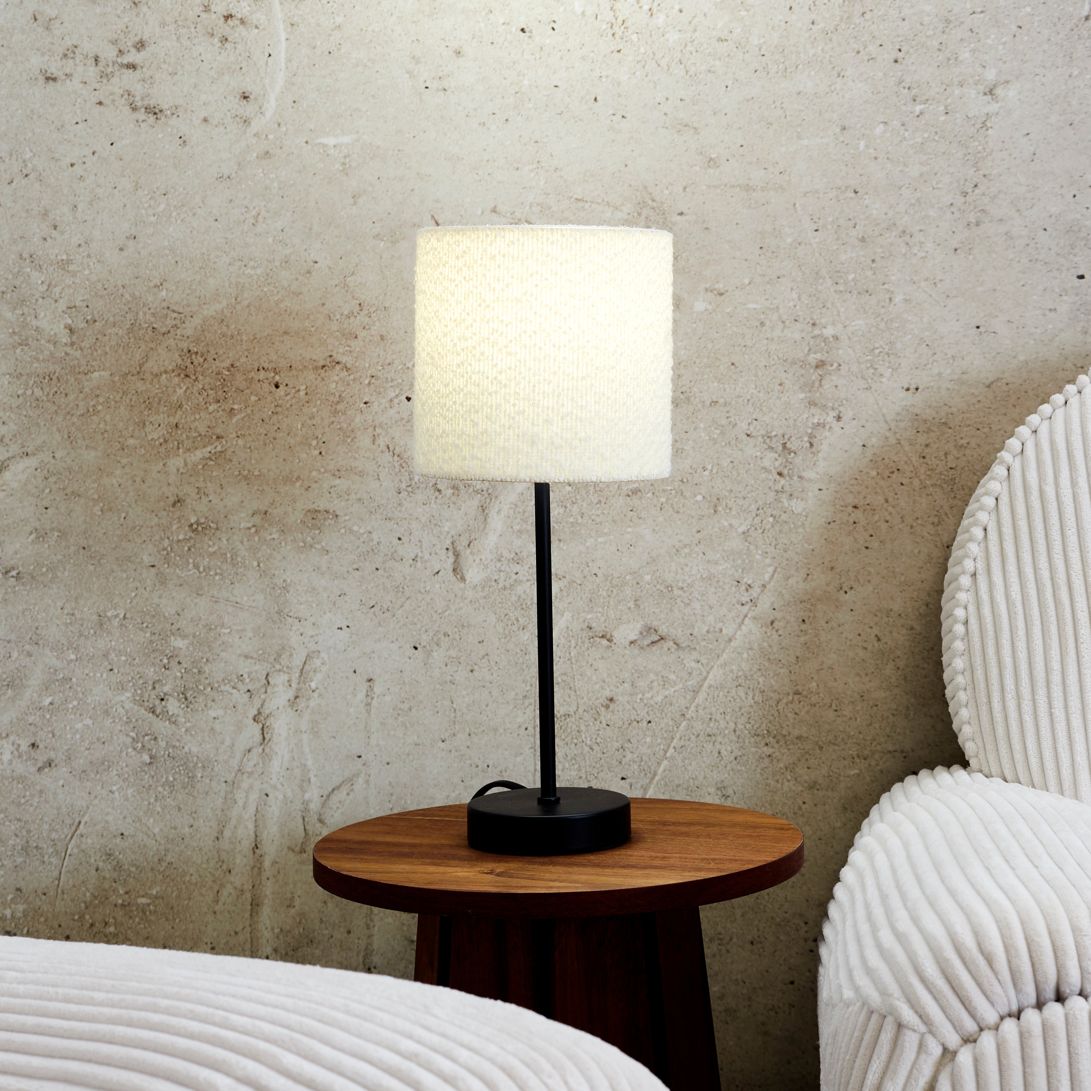 LAMPE EN METAL ABAT JOUR BOUCLETTE