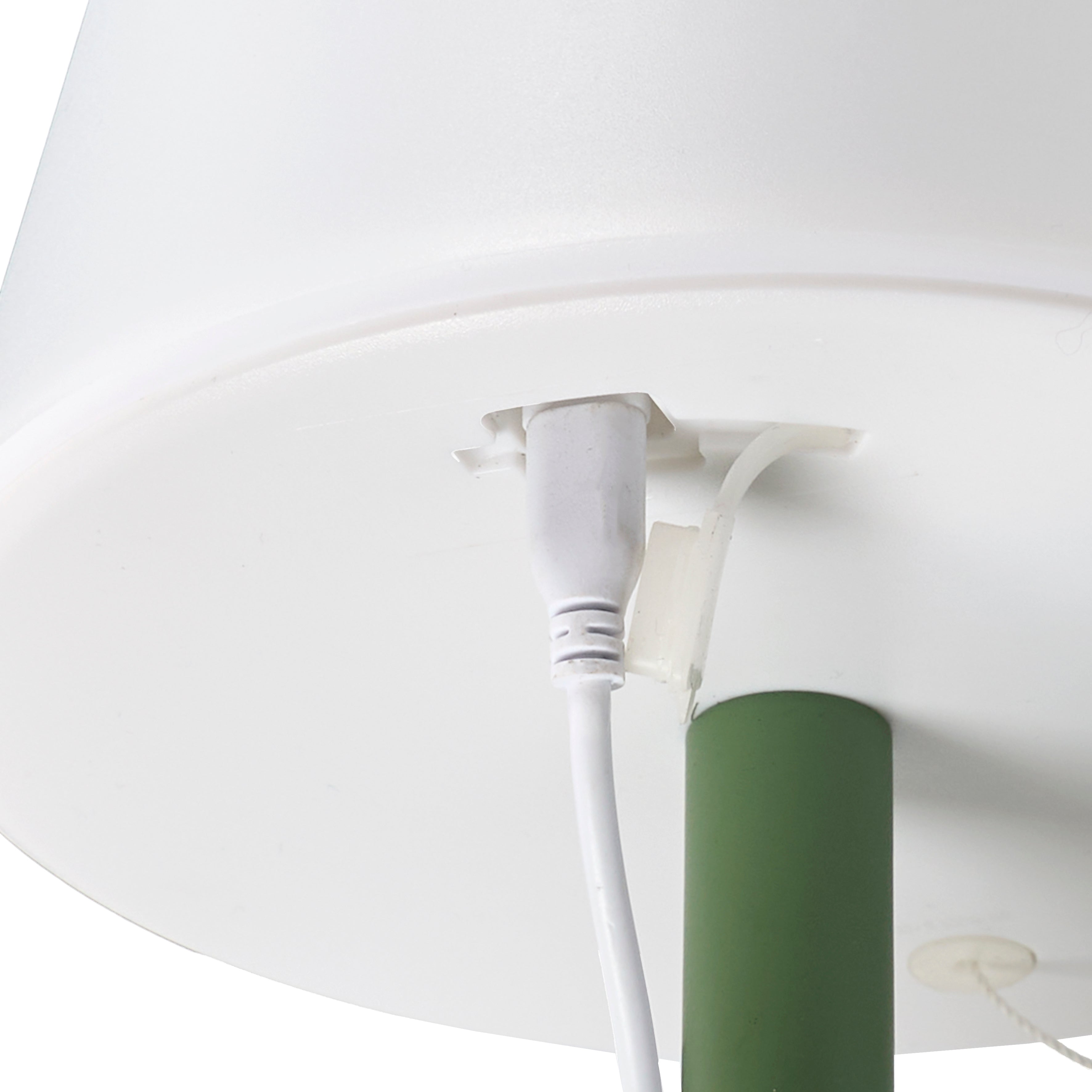 LAMPE DE TABLE RECHARGEABLE USB IP44 VERT H30CM