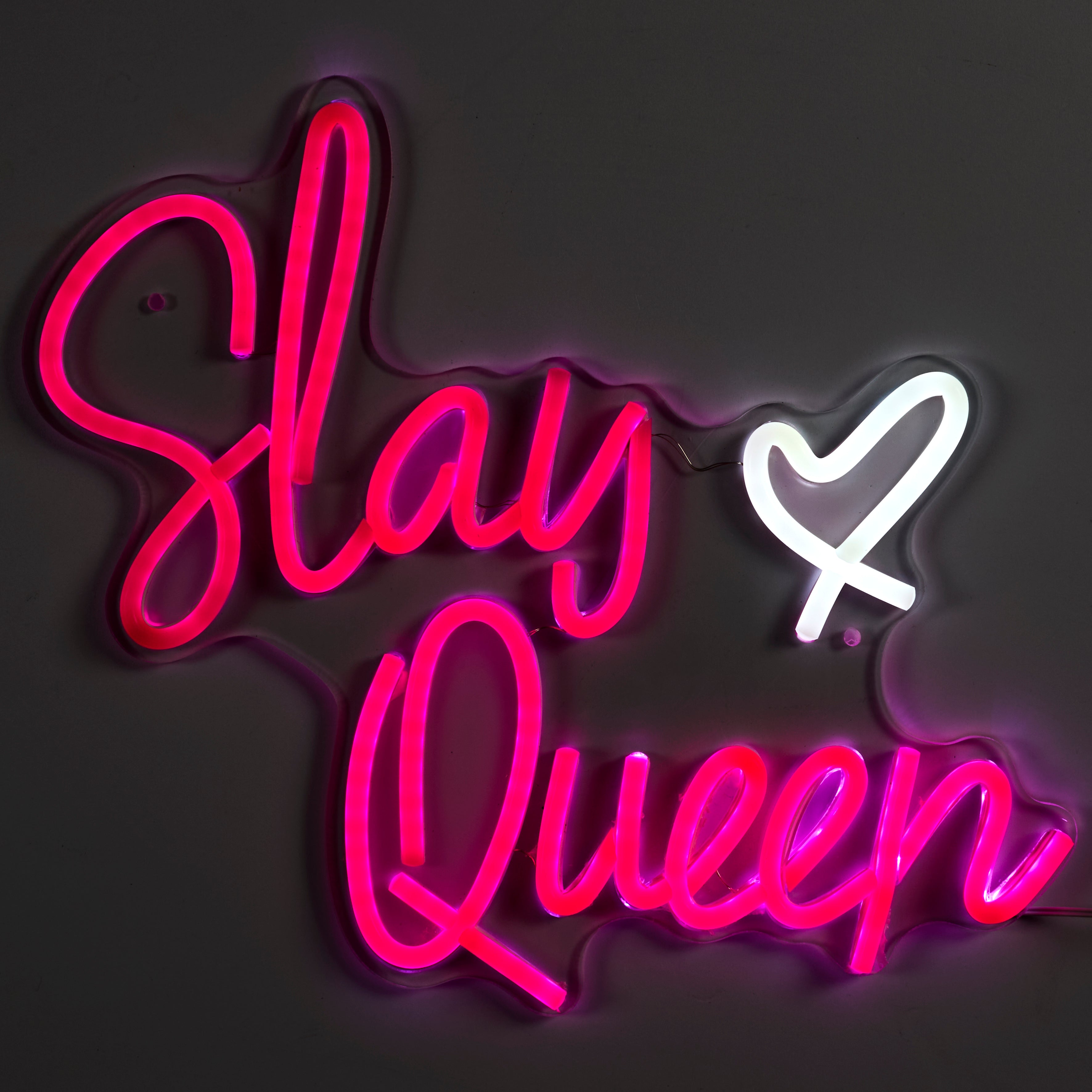 LAMPE LED EFFET NEON SLAY QUEEN USB CO GRL PWR