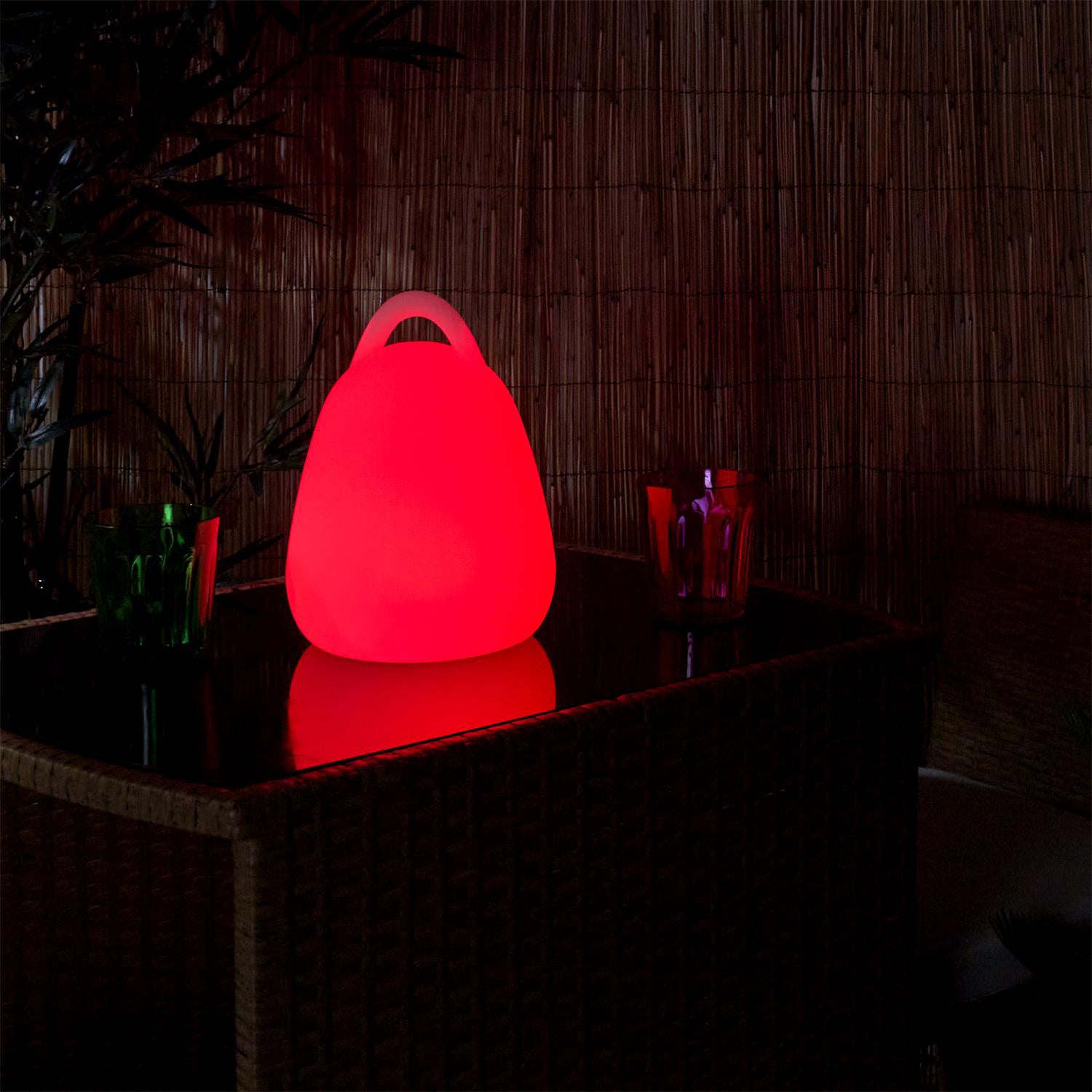 LAMPE EXTERIEUR AVEC POIGNEE AVEC TELECOMMANDE