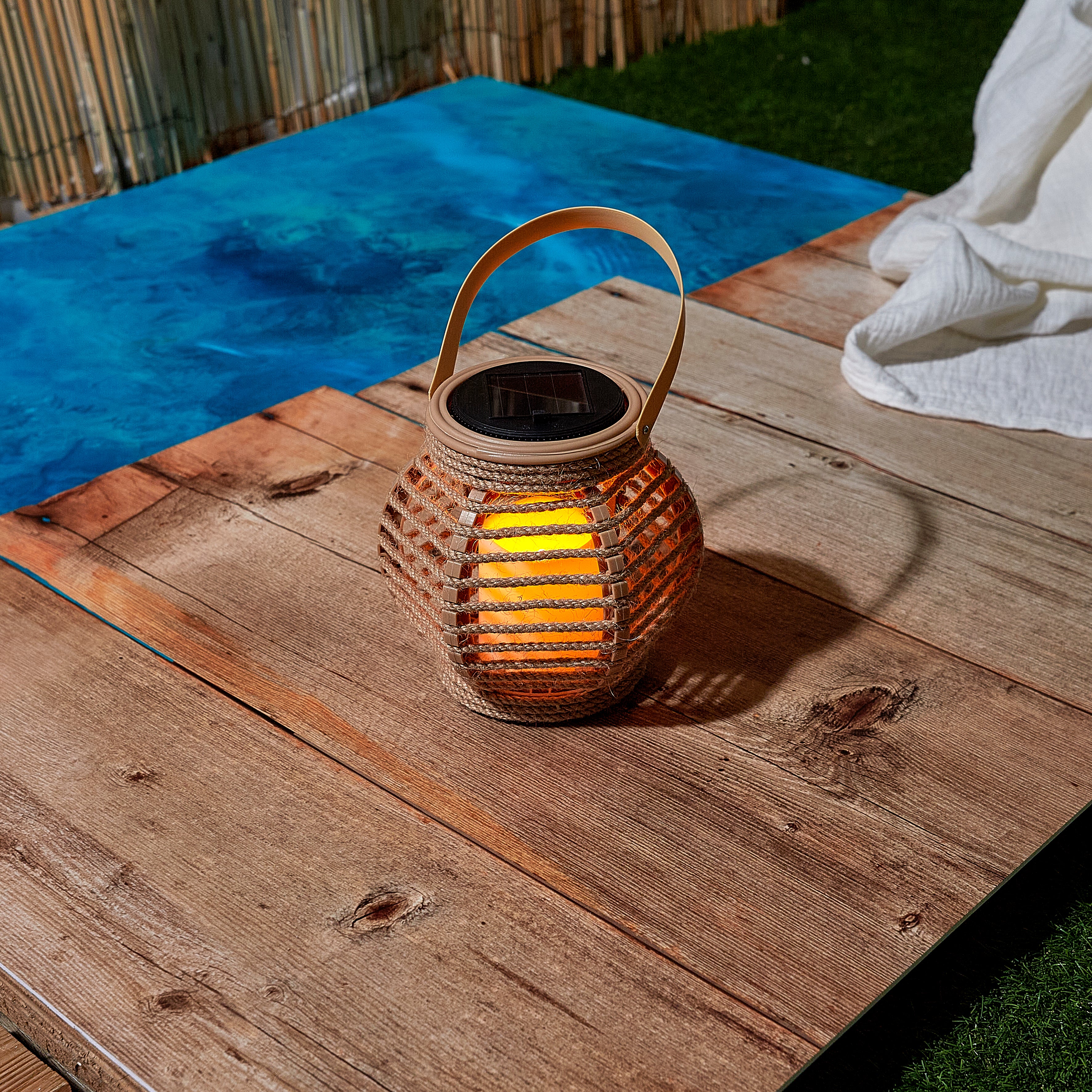 LANTERNE SOLAIRE EFFET BOUGIE H15CM