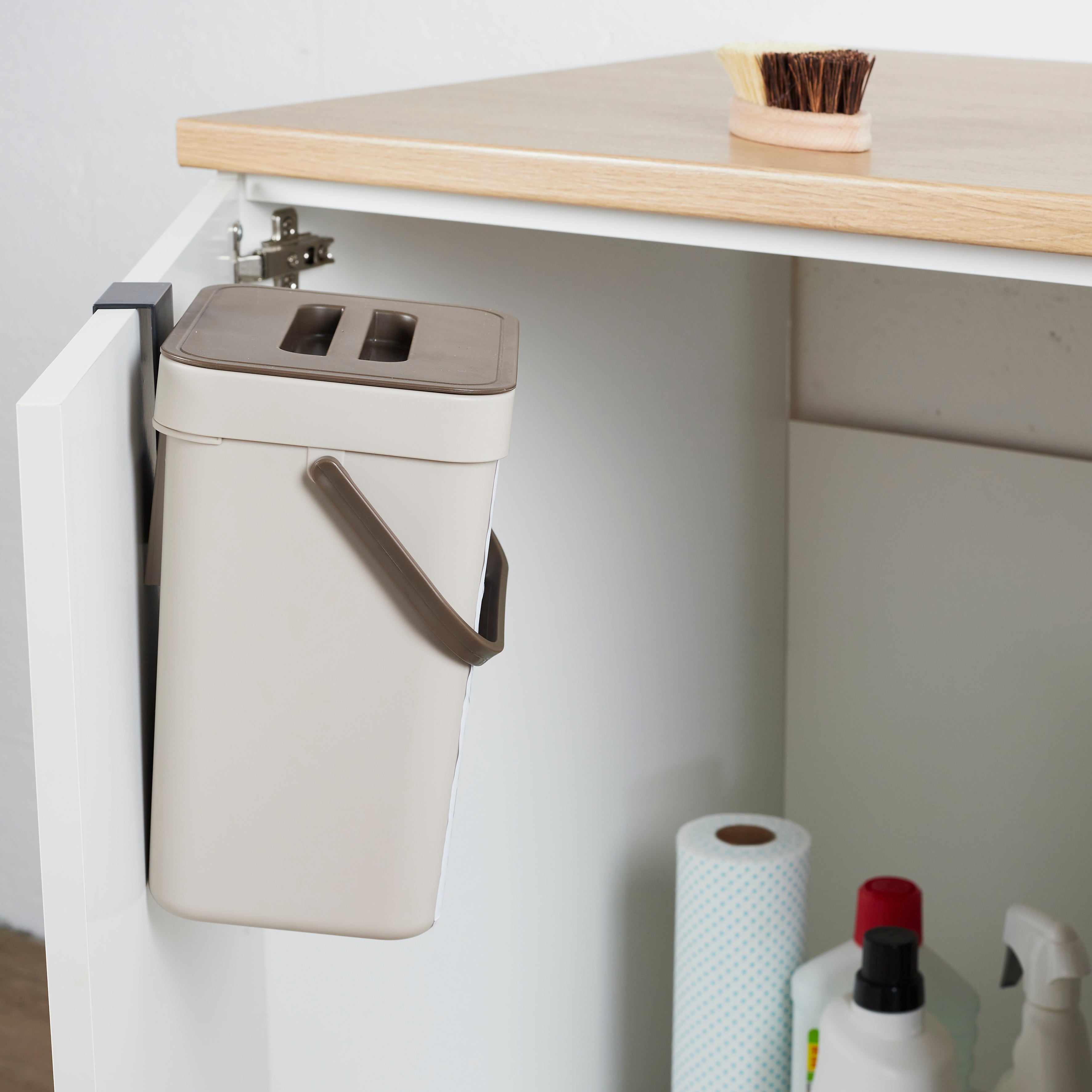 POUBELLE A COMPOST EN PLASTIQUE AVEC ACCROCHE