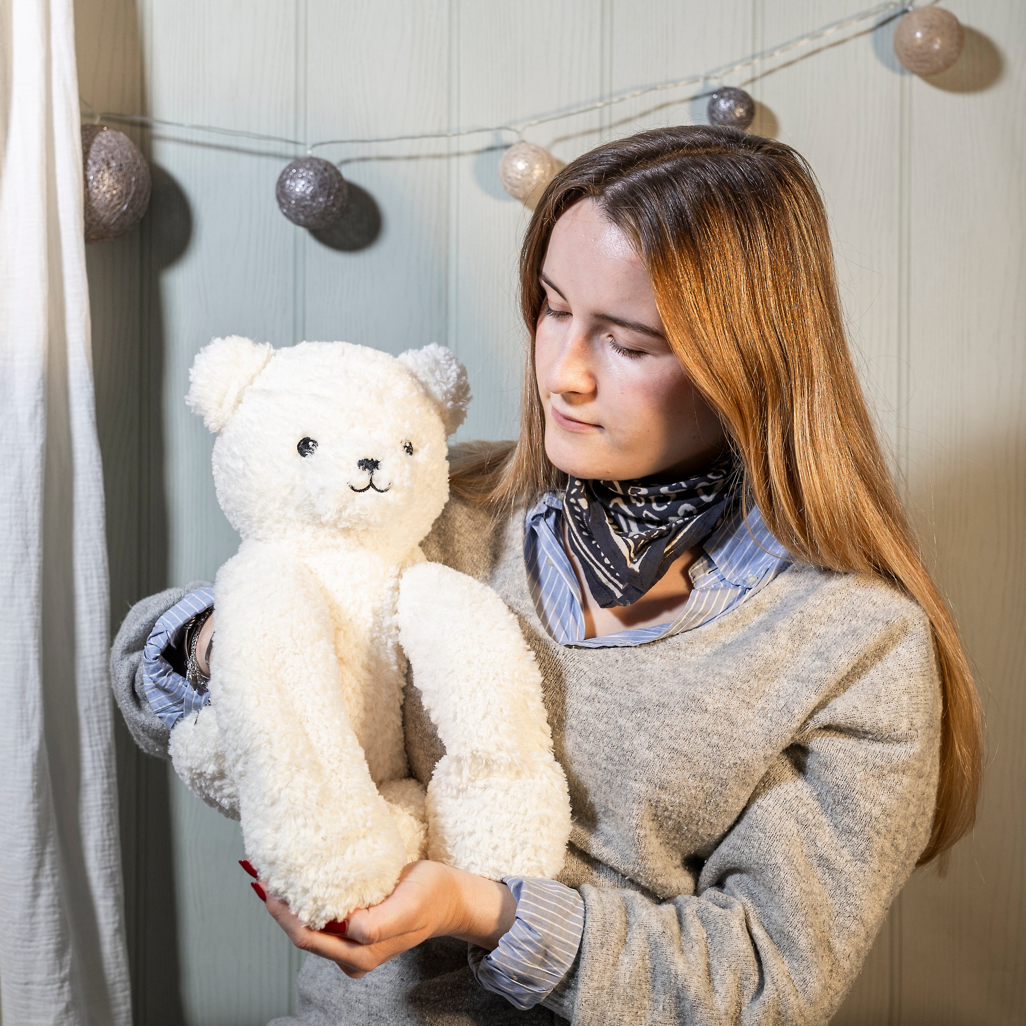 PELUCHE OURS CALIN LESTEE