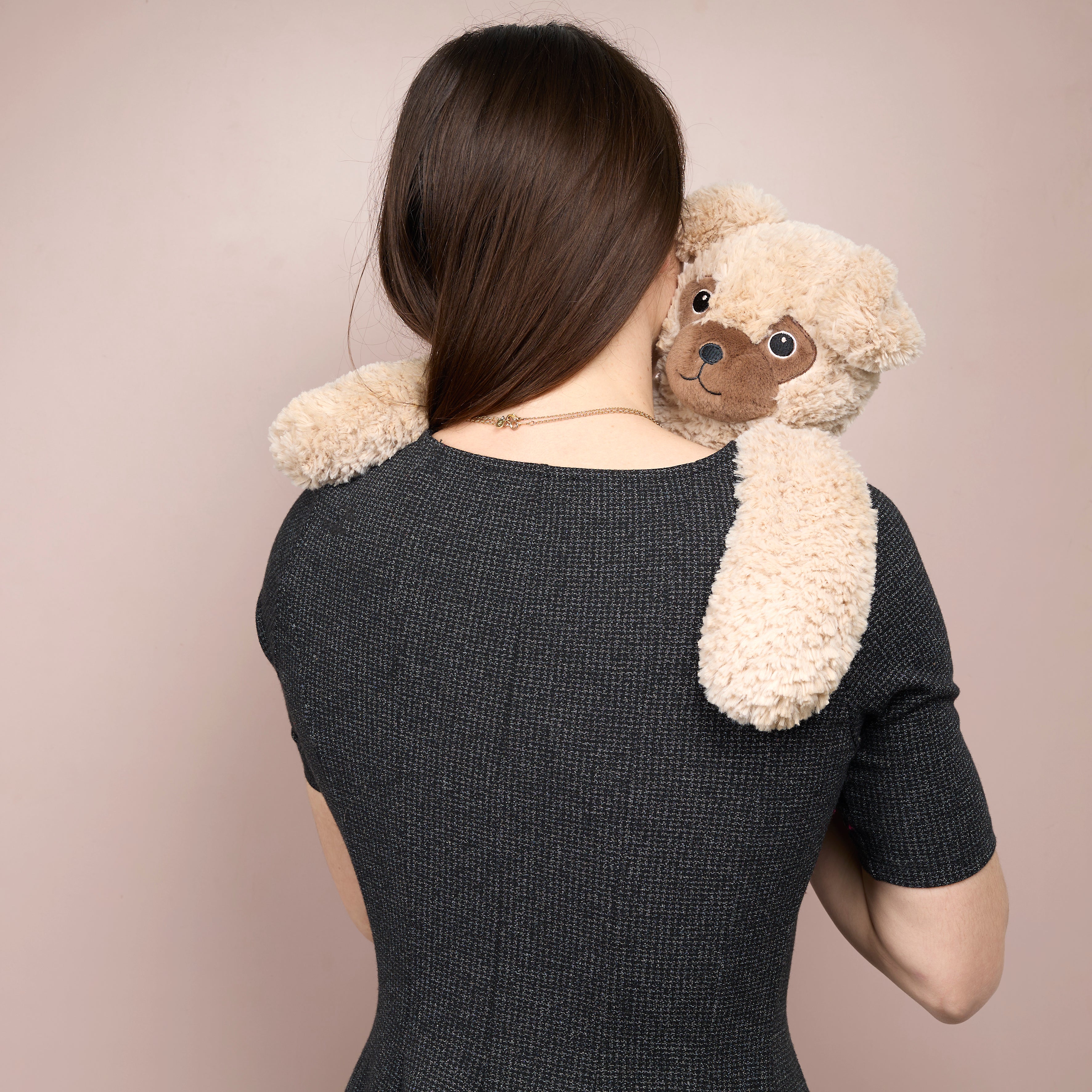 PELUCHE CHIEN CALIN LESTEE